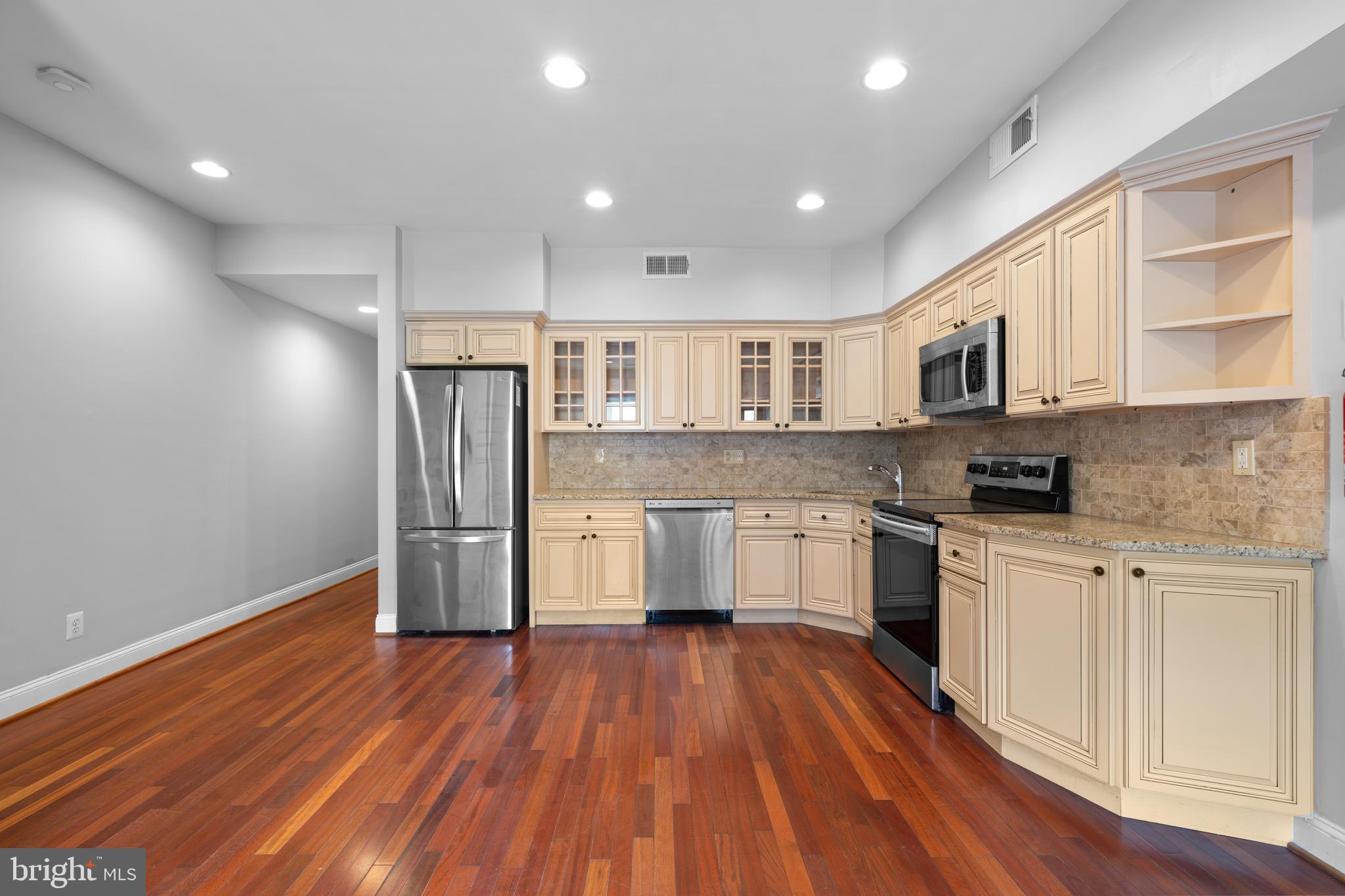 OLD CITY #2 - Residential Lease