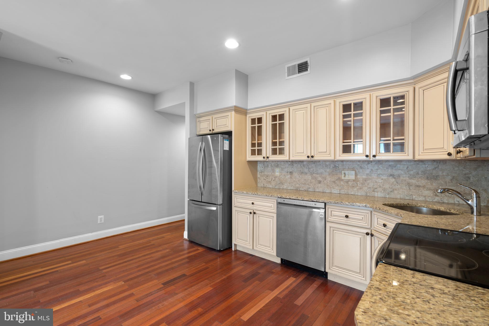 OLD CITY #2 - Residential Lease