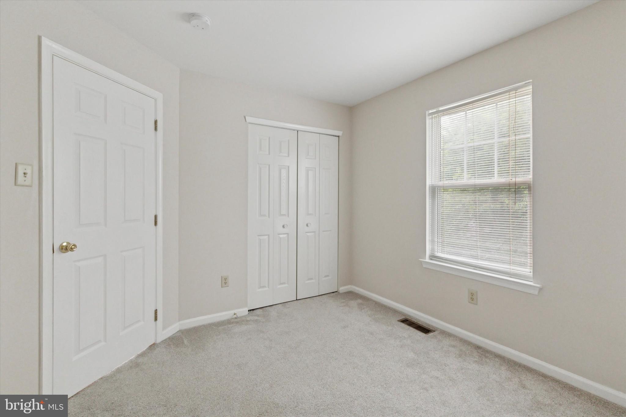 CHARLESTOWN OAKS - Residential