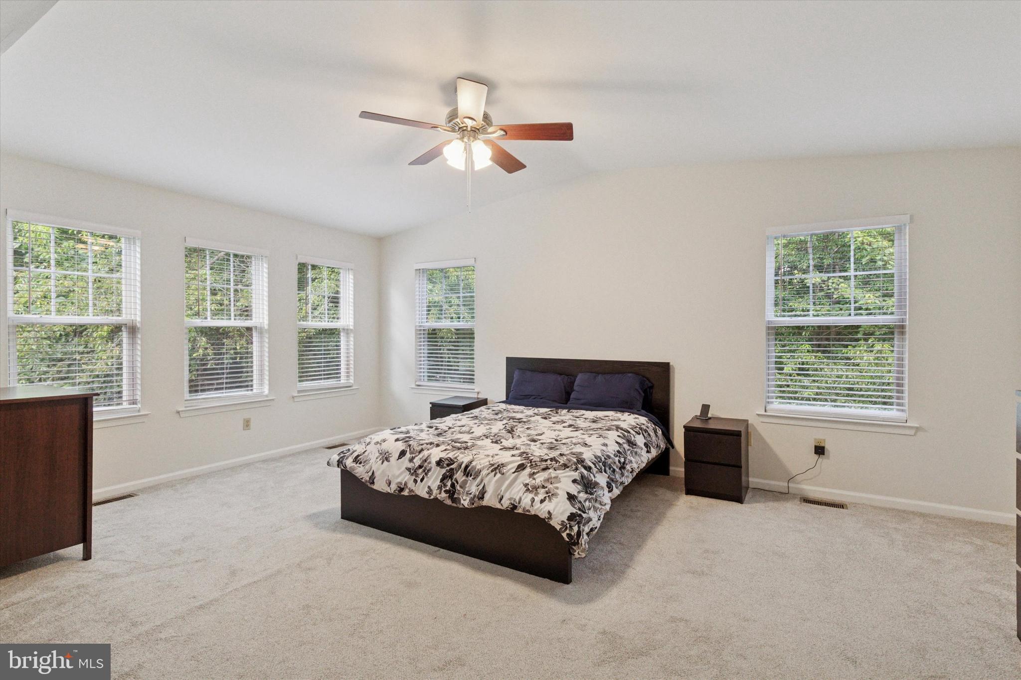 CHARLESTOWN OAKS - Residential