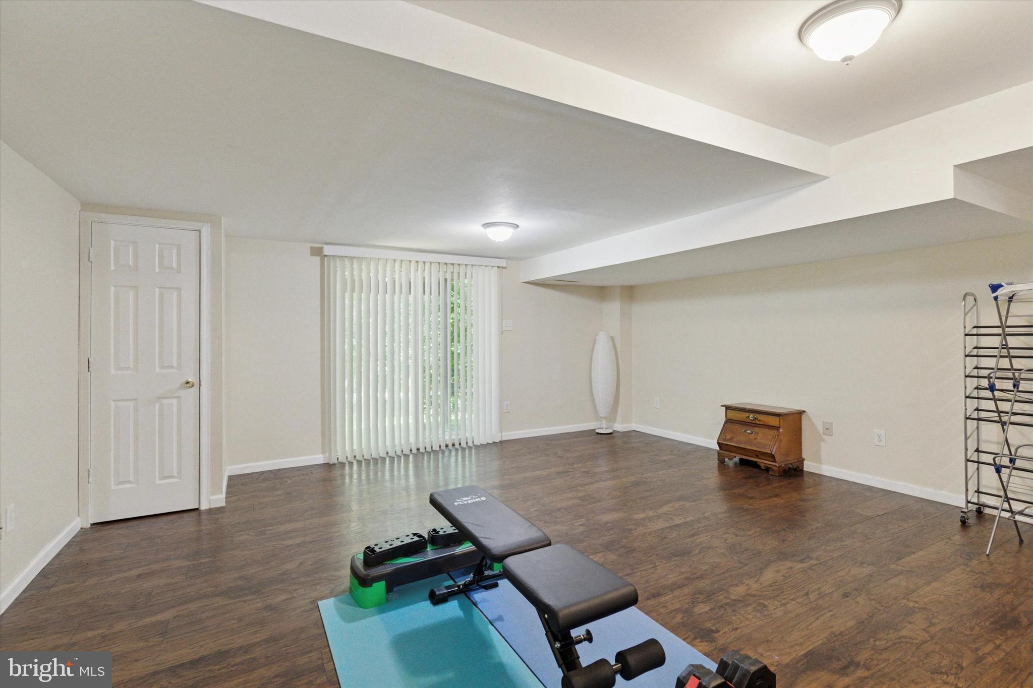 CHARLESTOWN OAKS - Residential