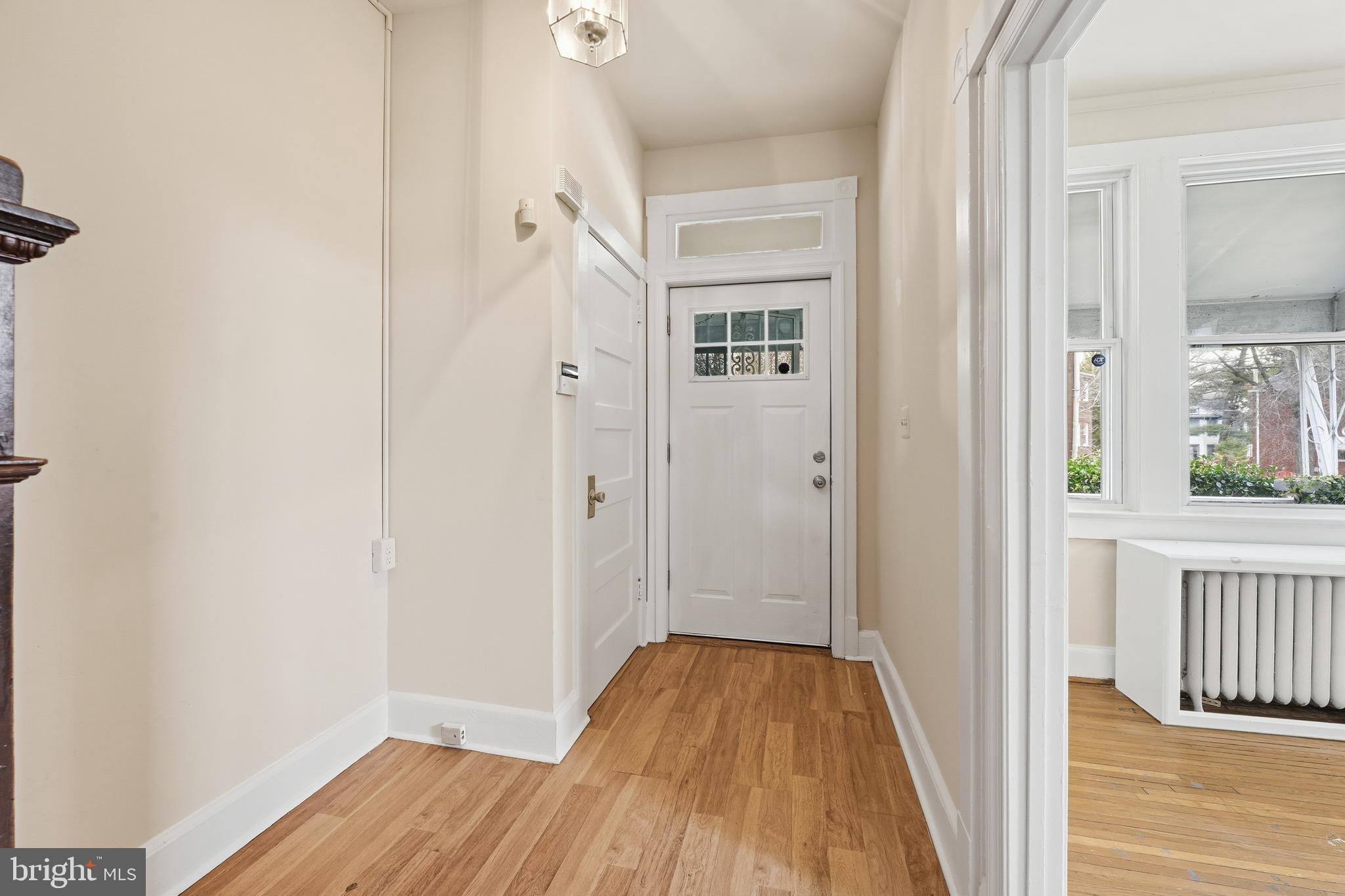 1605 BRENTWOOD ROAD NE