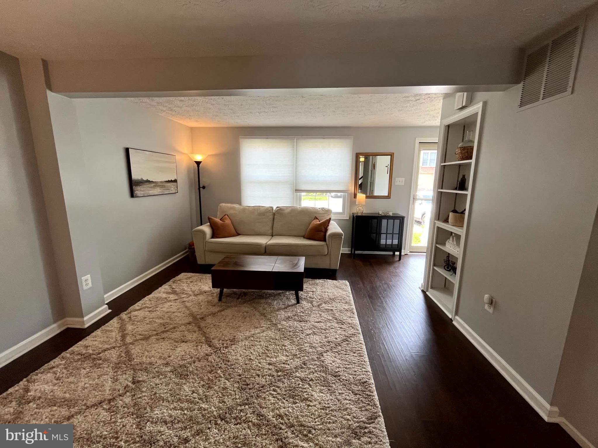 BRIGHTFIELD - Residential