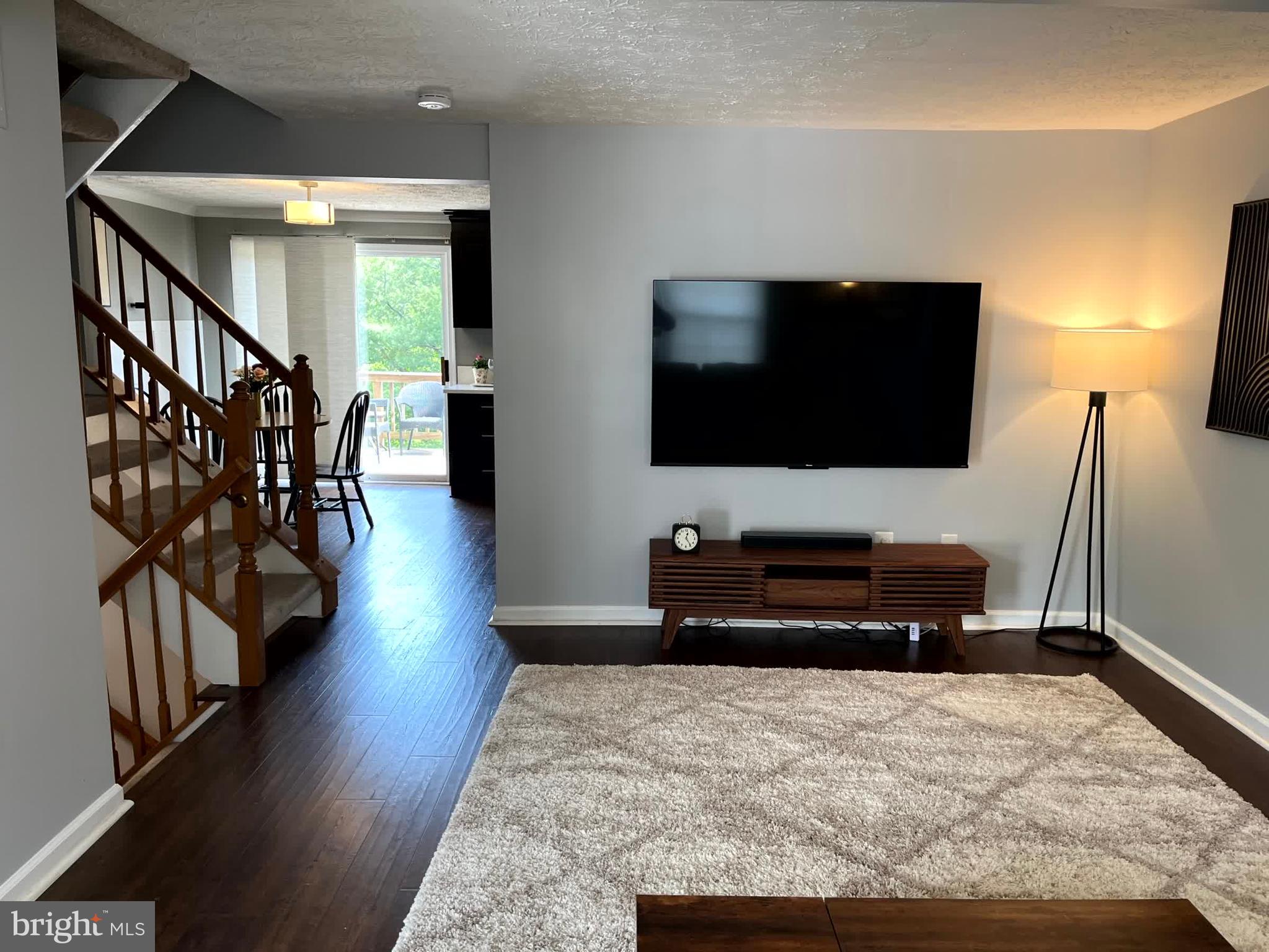 BRIGHTFIELD - Residential