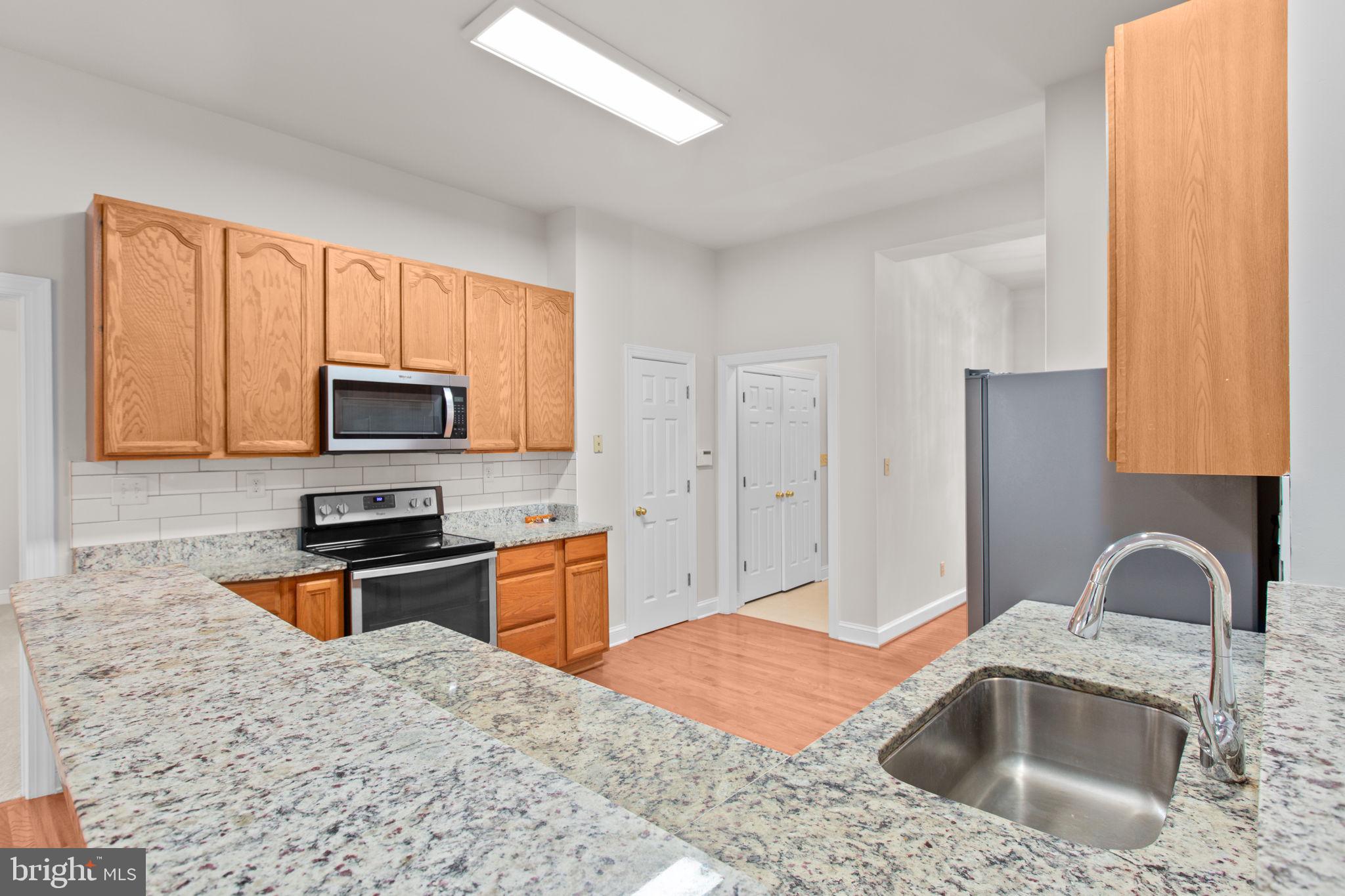 LEE'S HILL - Residential