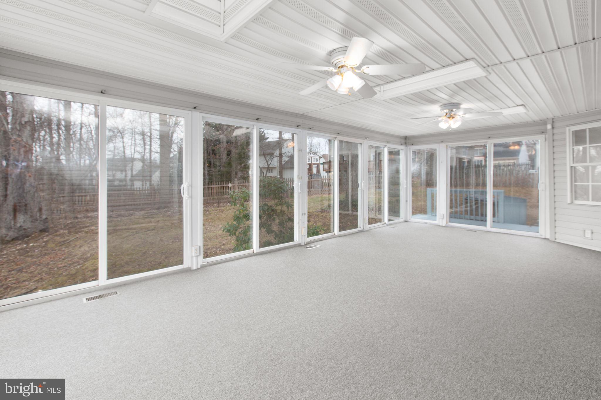 LEE'S HILL - Residential