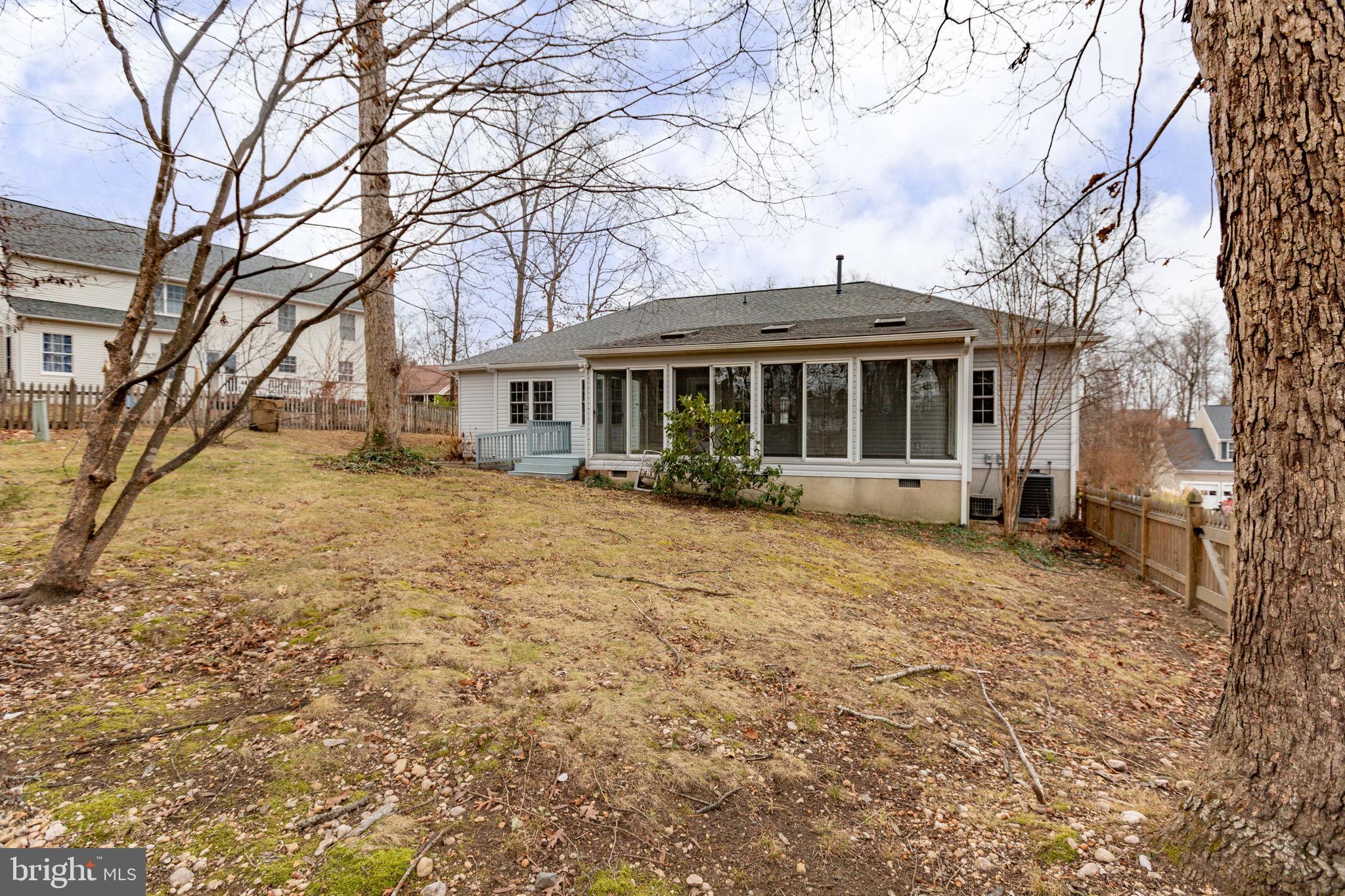 LEE'S HILL - Residential