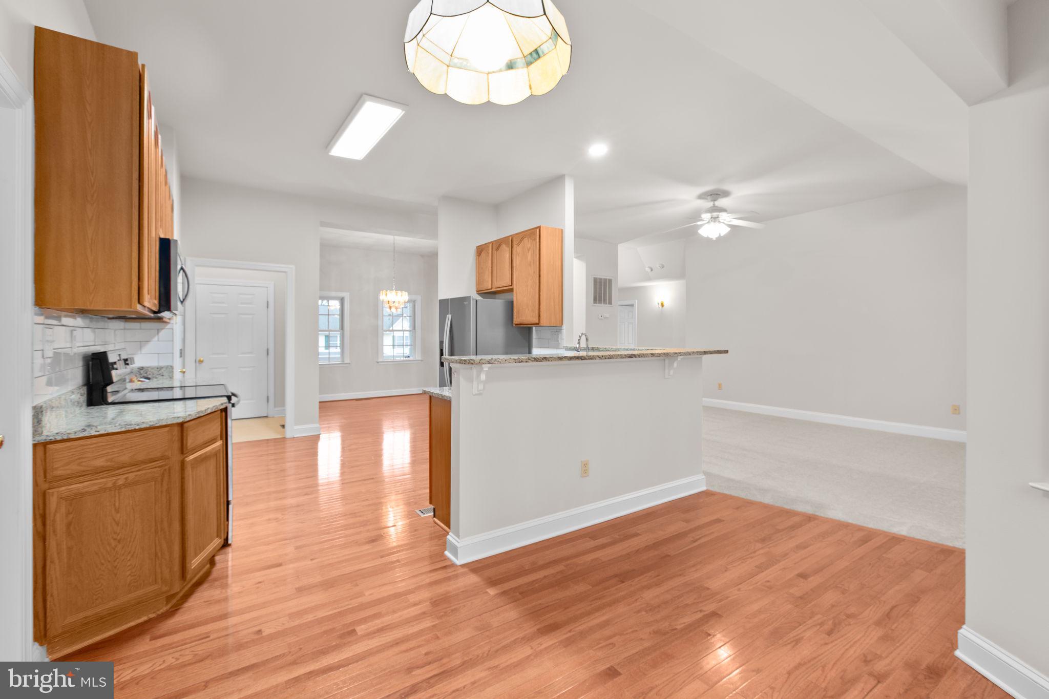 LEE'S HILL - Residential