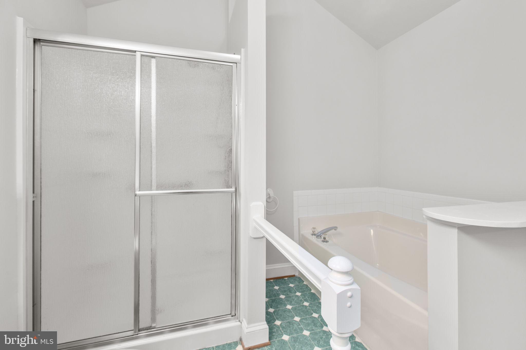 LEE'S HILL - Residential