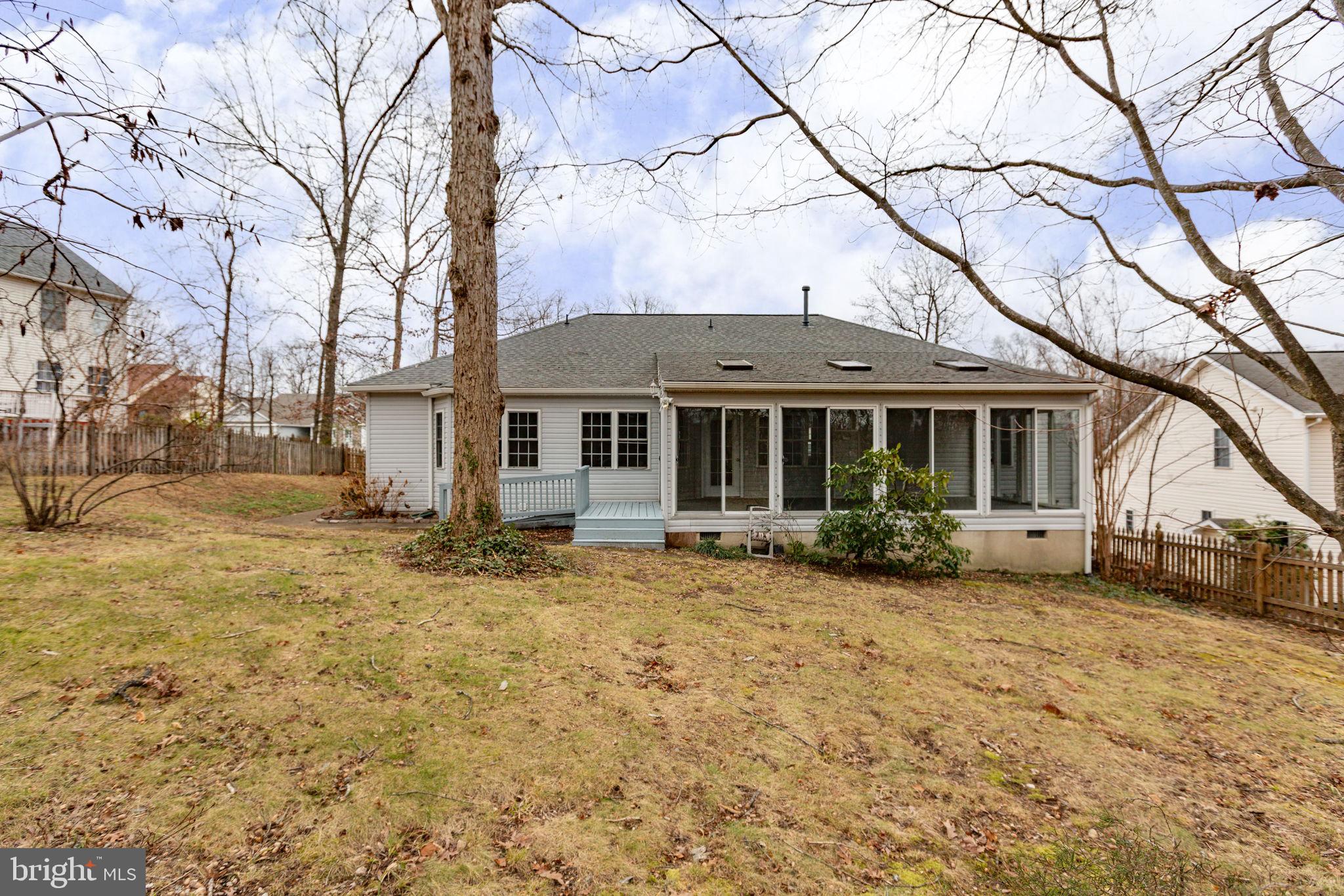 LEE'S HILL - Residential