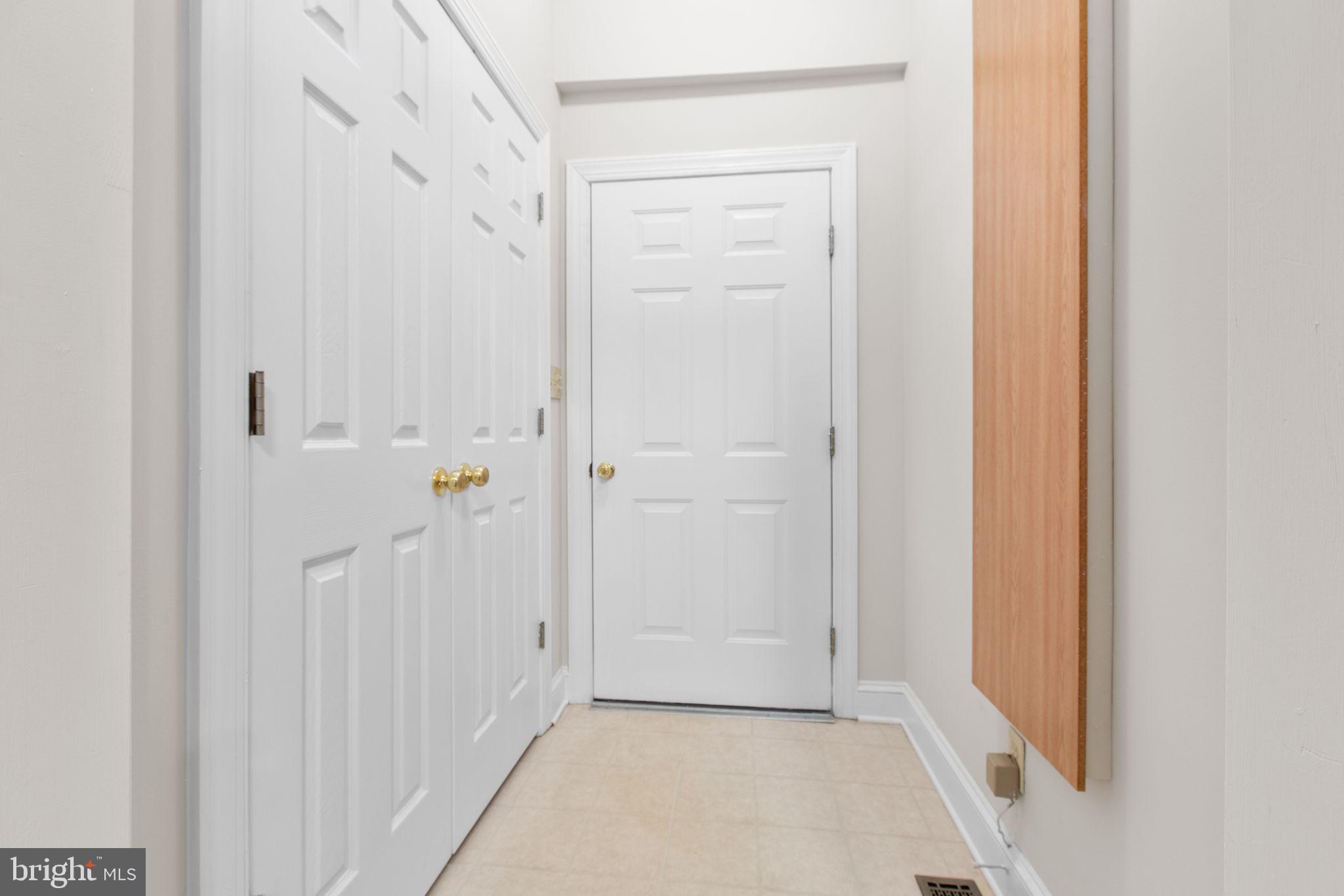 LEE'S HILL - Residential