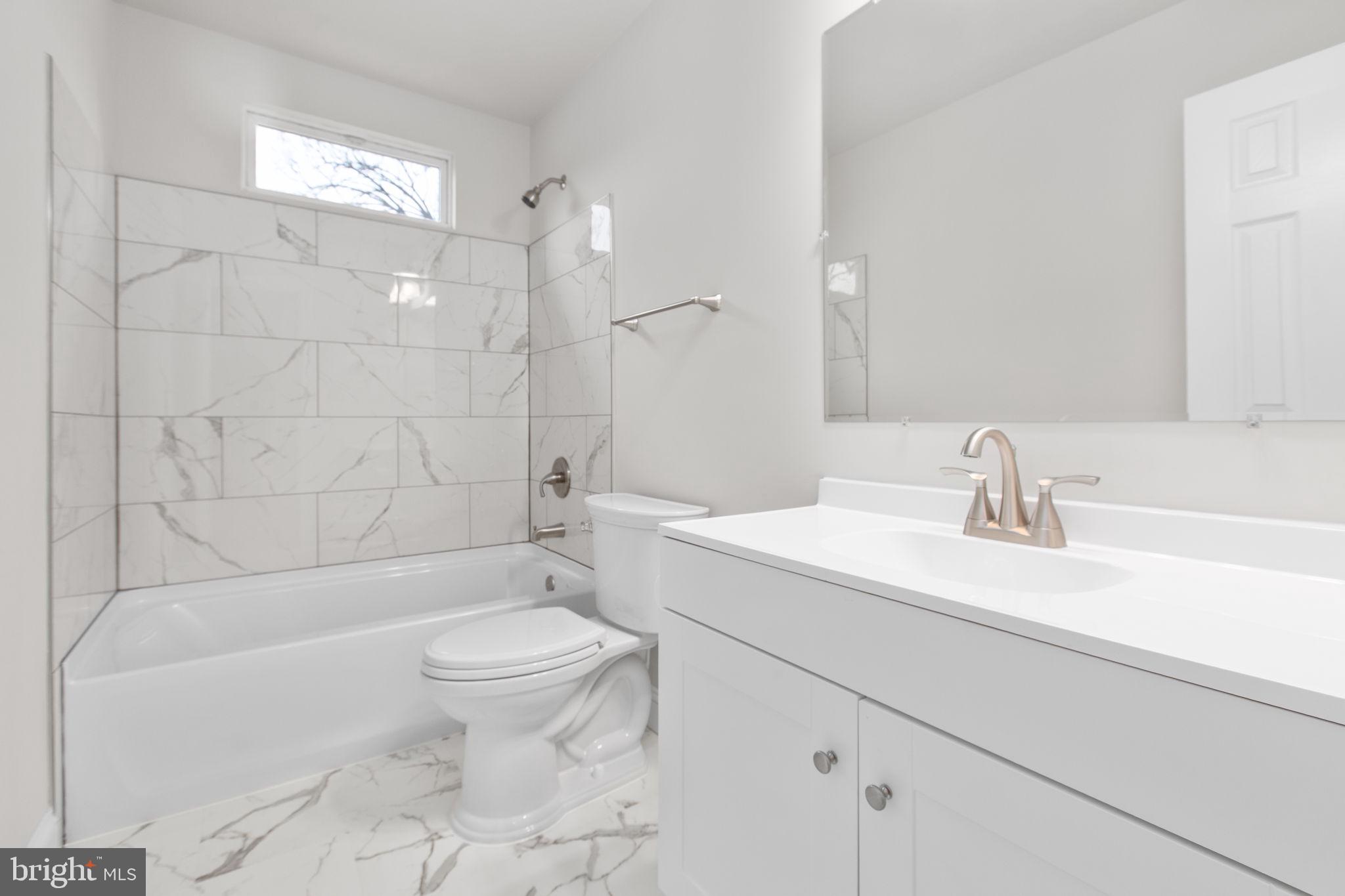 LEE'S HILL - Residential