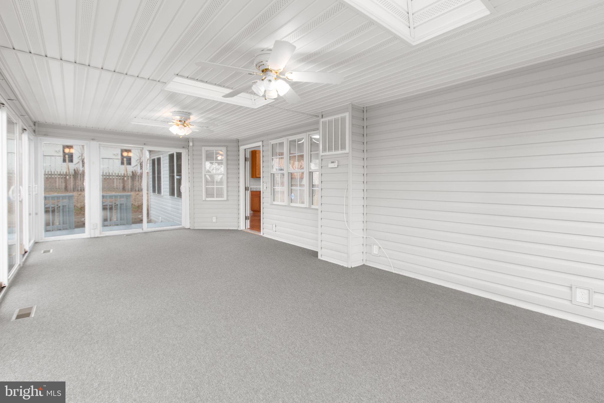 LEE'S HILL - Residential