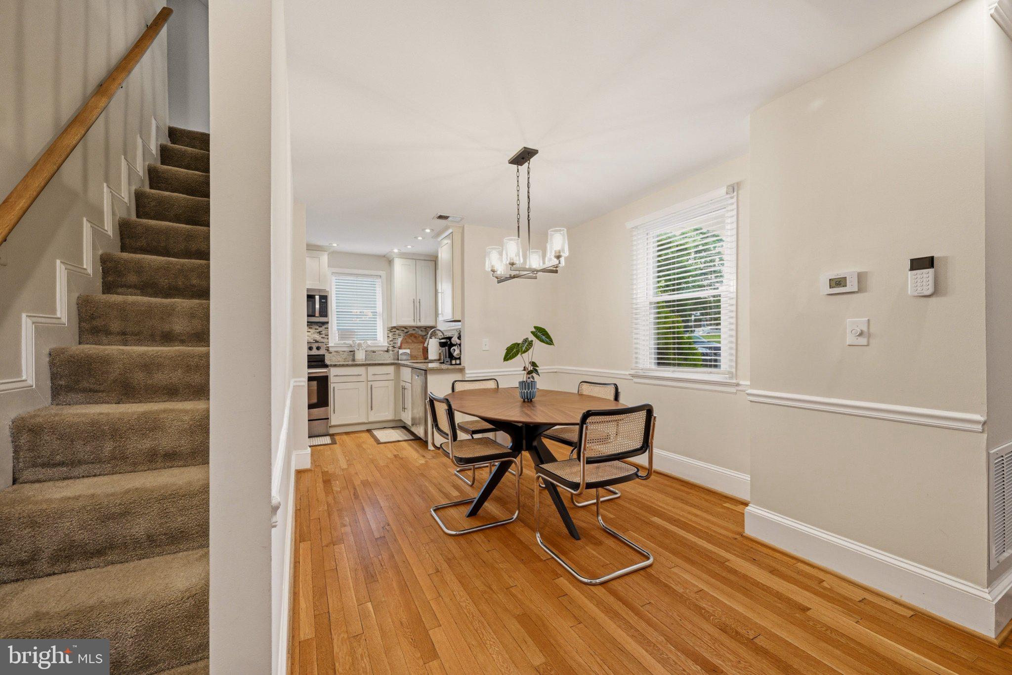 CHEVERLY MANOR - Residential