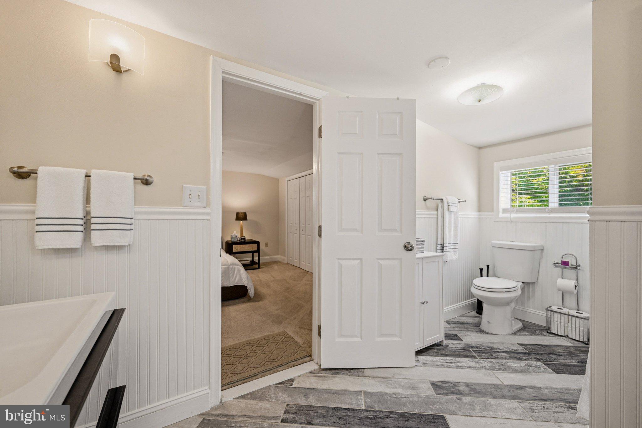 CHEVERLY MANOR - Residential