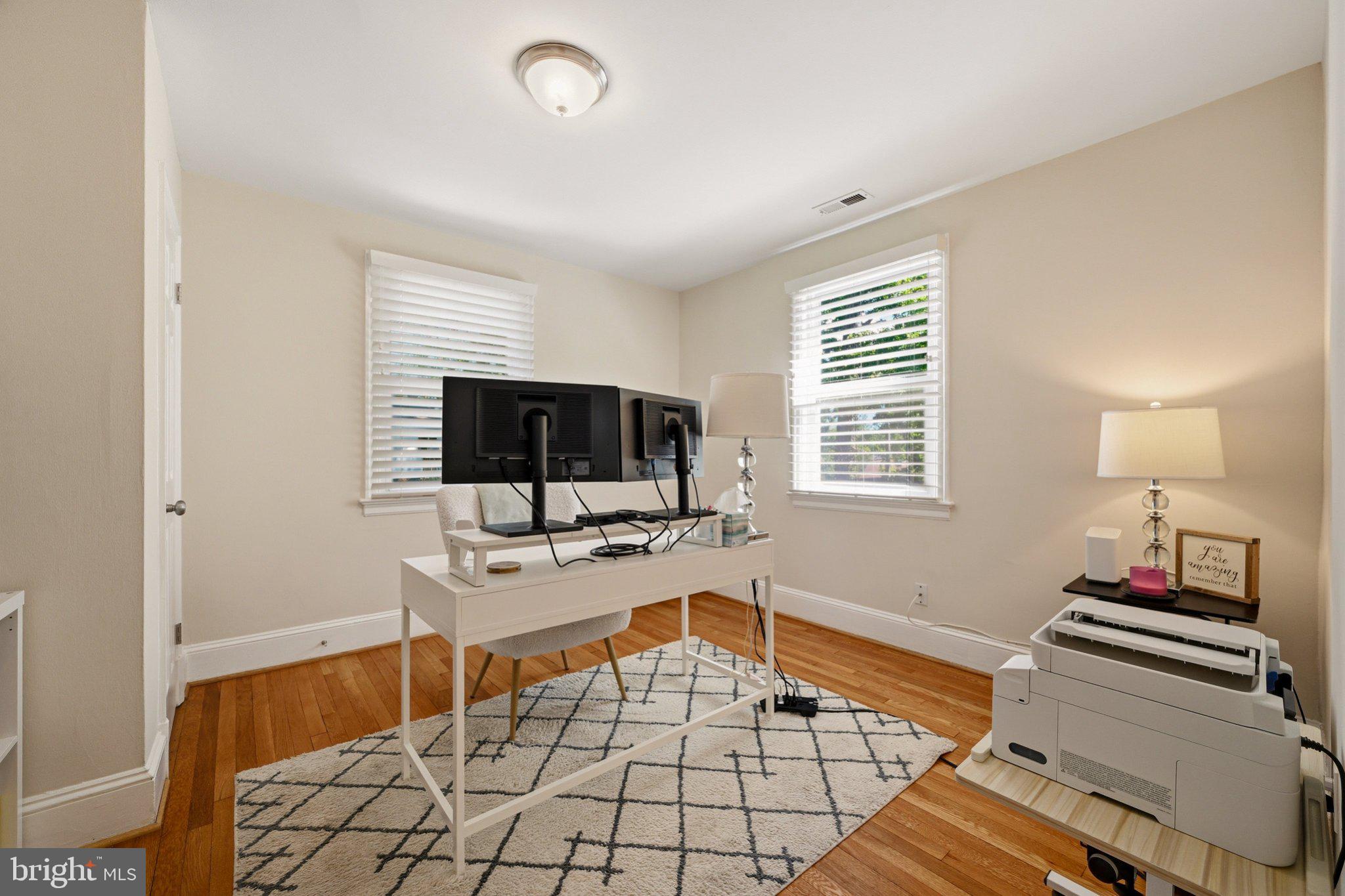 CHEVERLY MANOR - Residential
