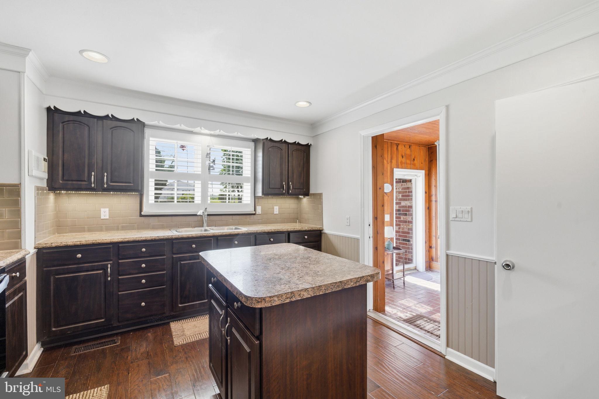 26566 LAMBS MEADOW ROAD