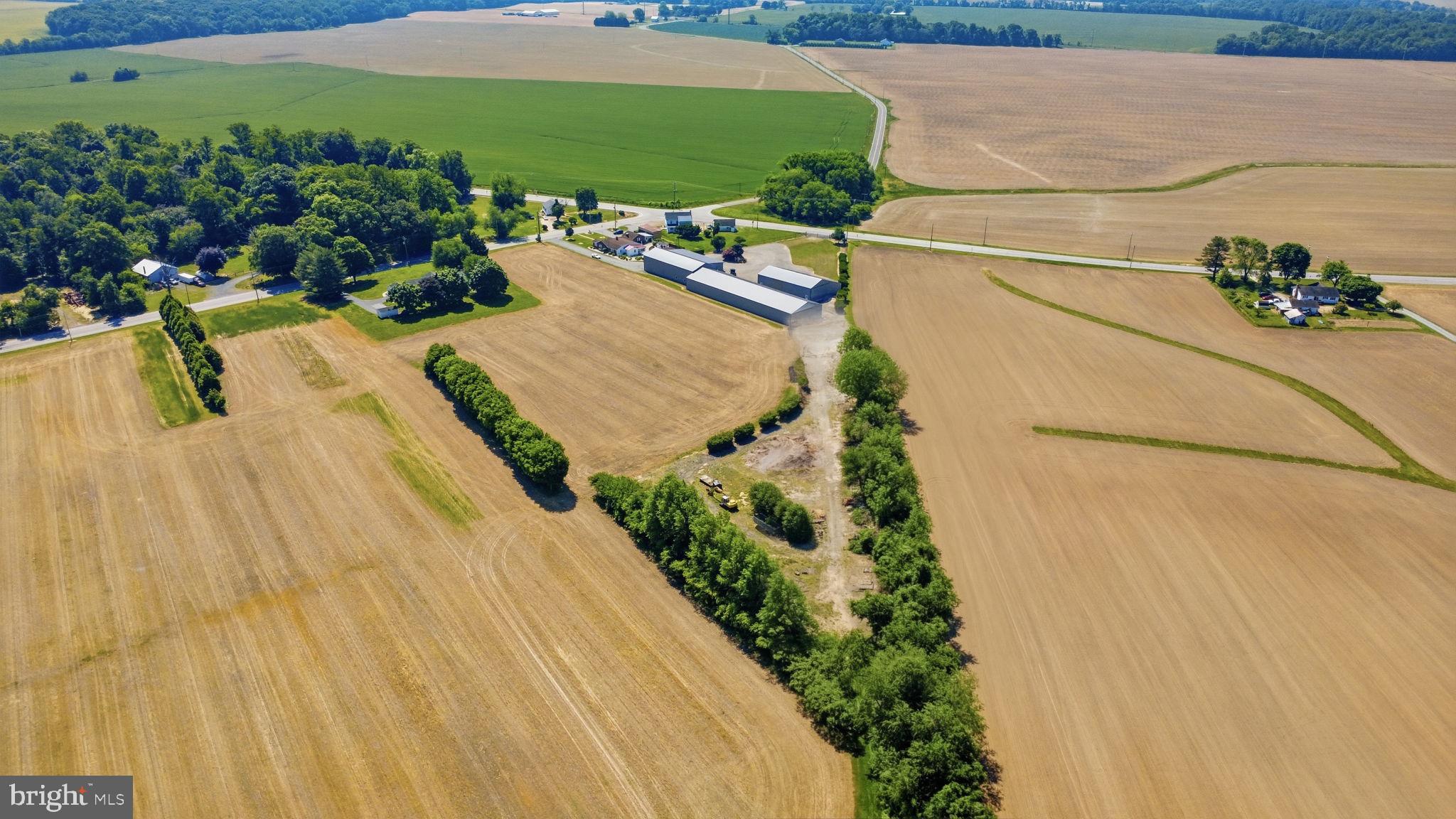 WORTON - Commercial Sale