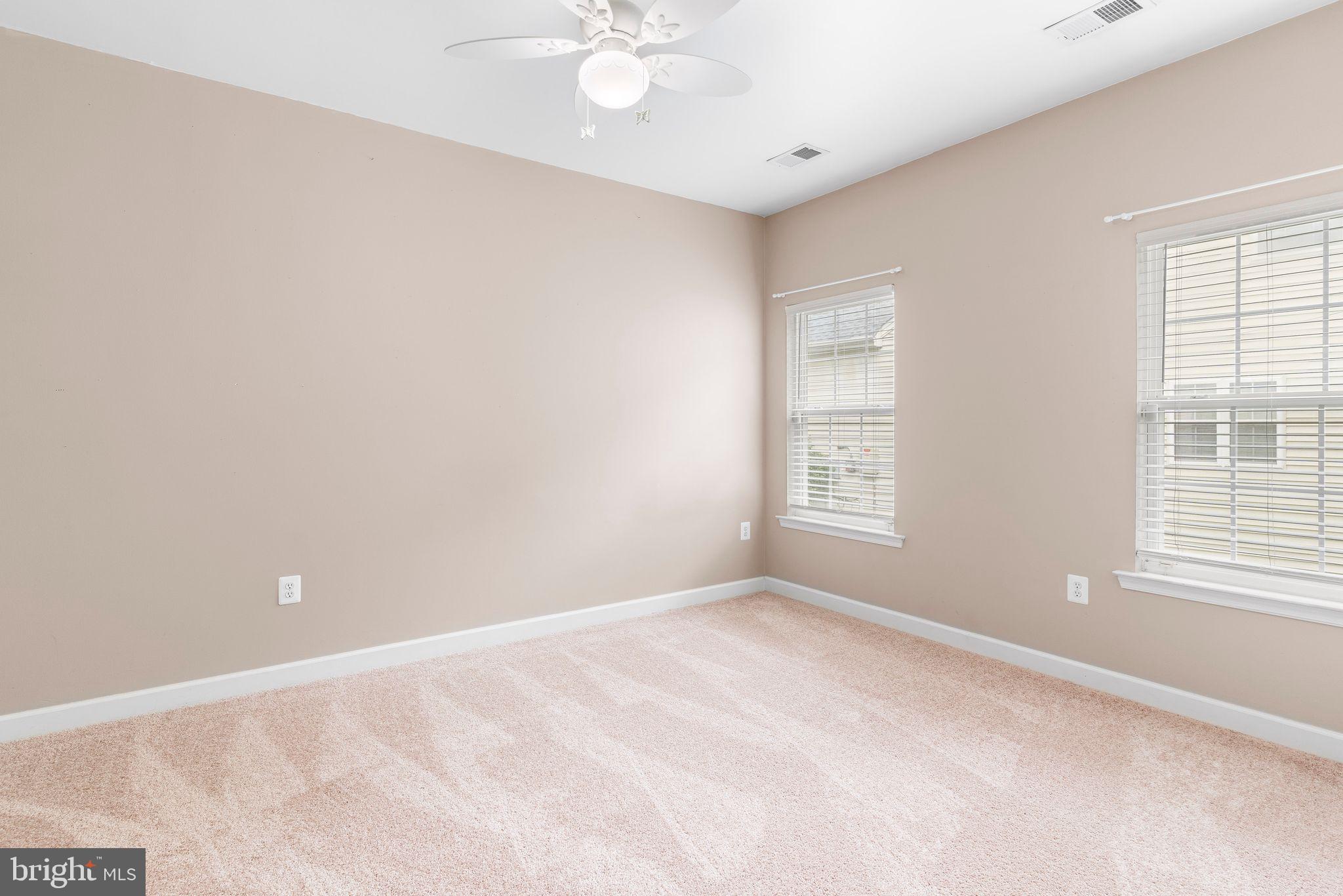 KEDGES STRAIT - Residential