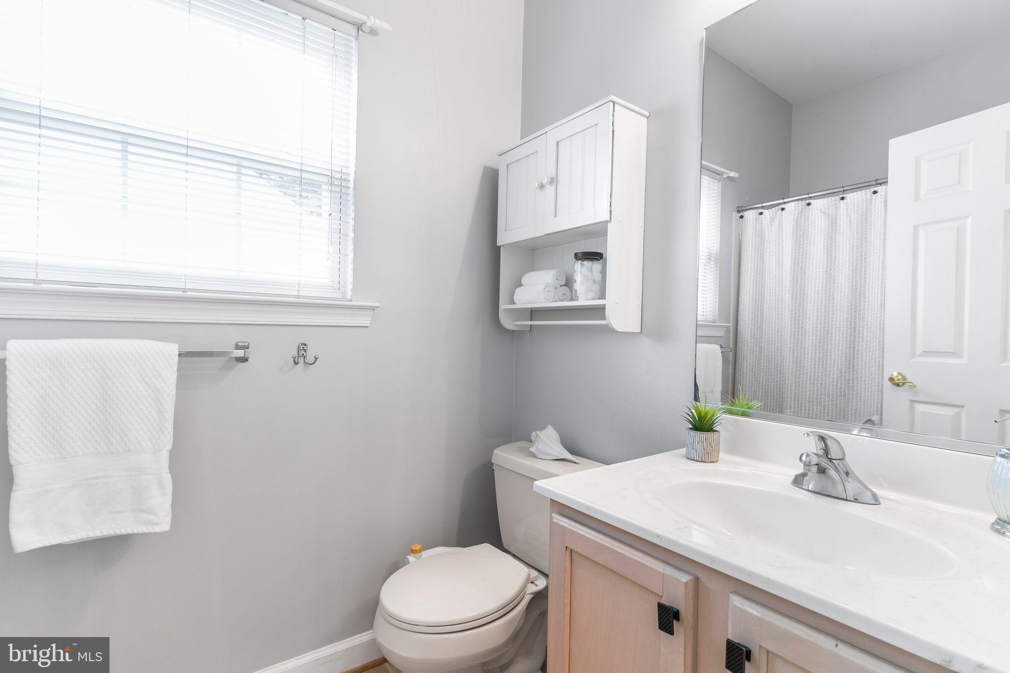 KEDGES STRAIT - Residential