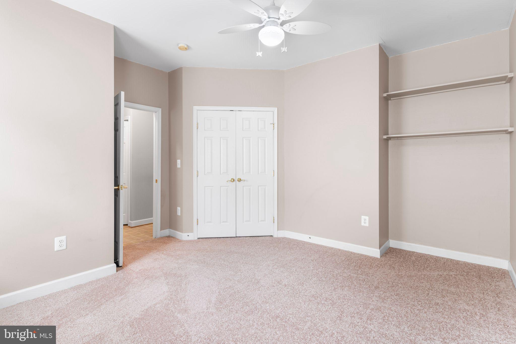 KEDGES STRAIT - Residential