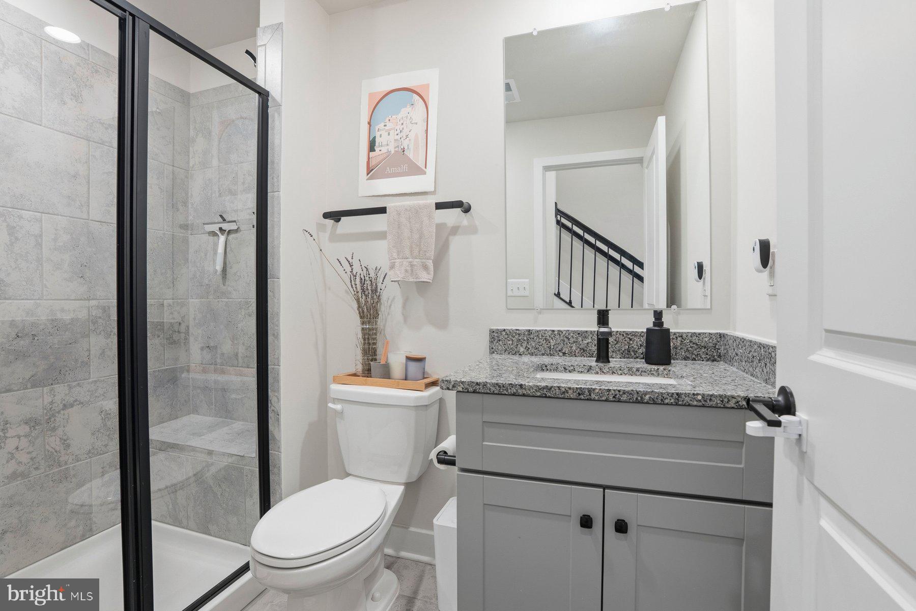 MEDFIELD - Residential