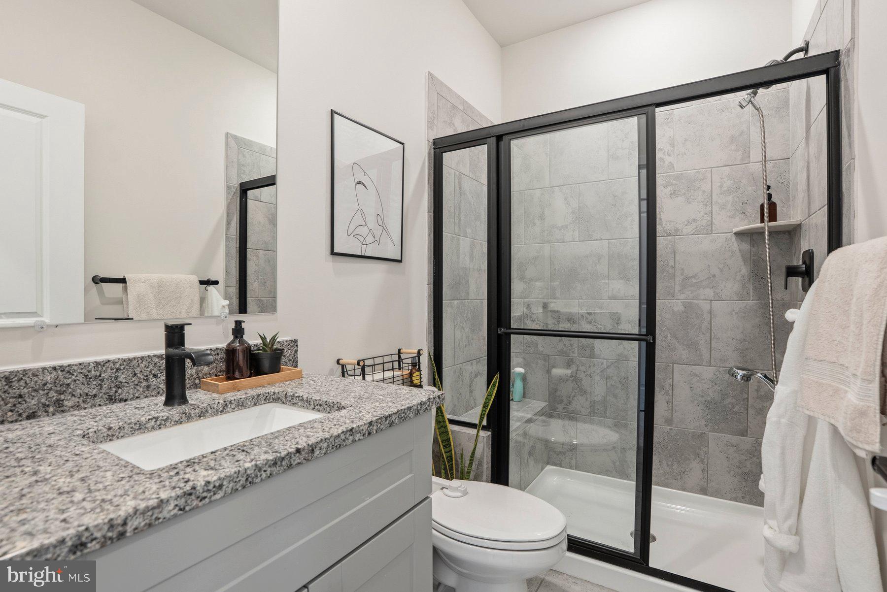 MEDFIELD - Residential