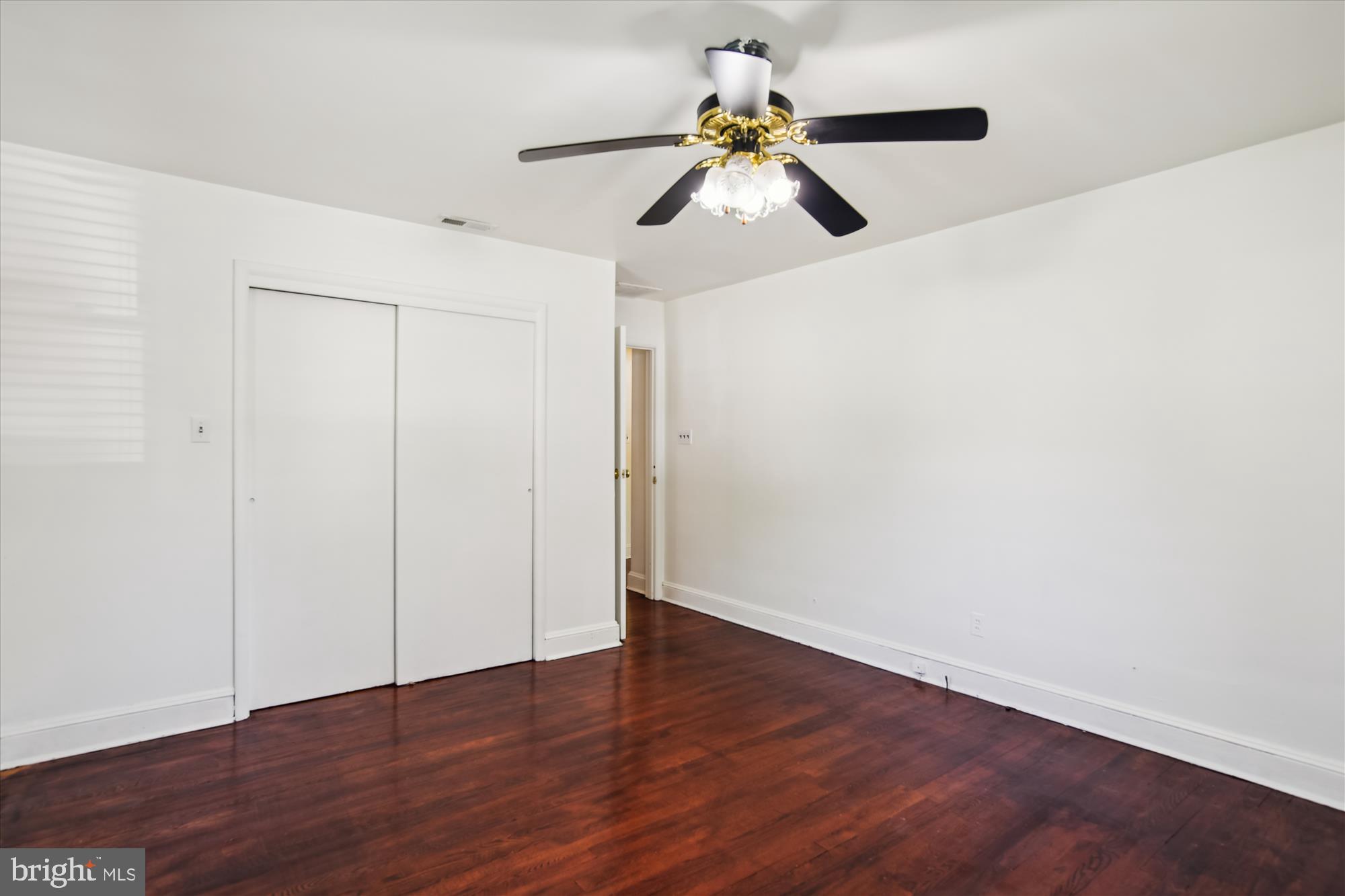 OAKRIDGE - Residential