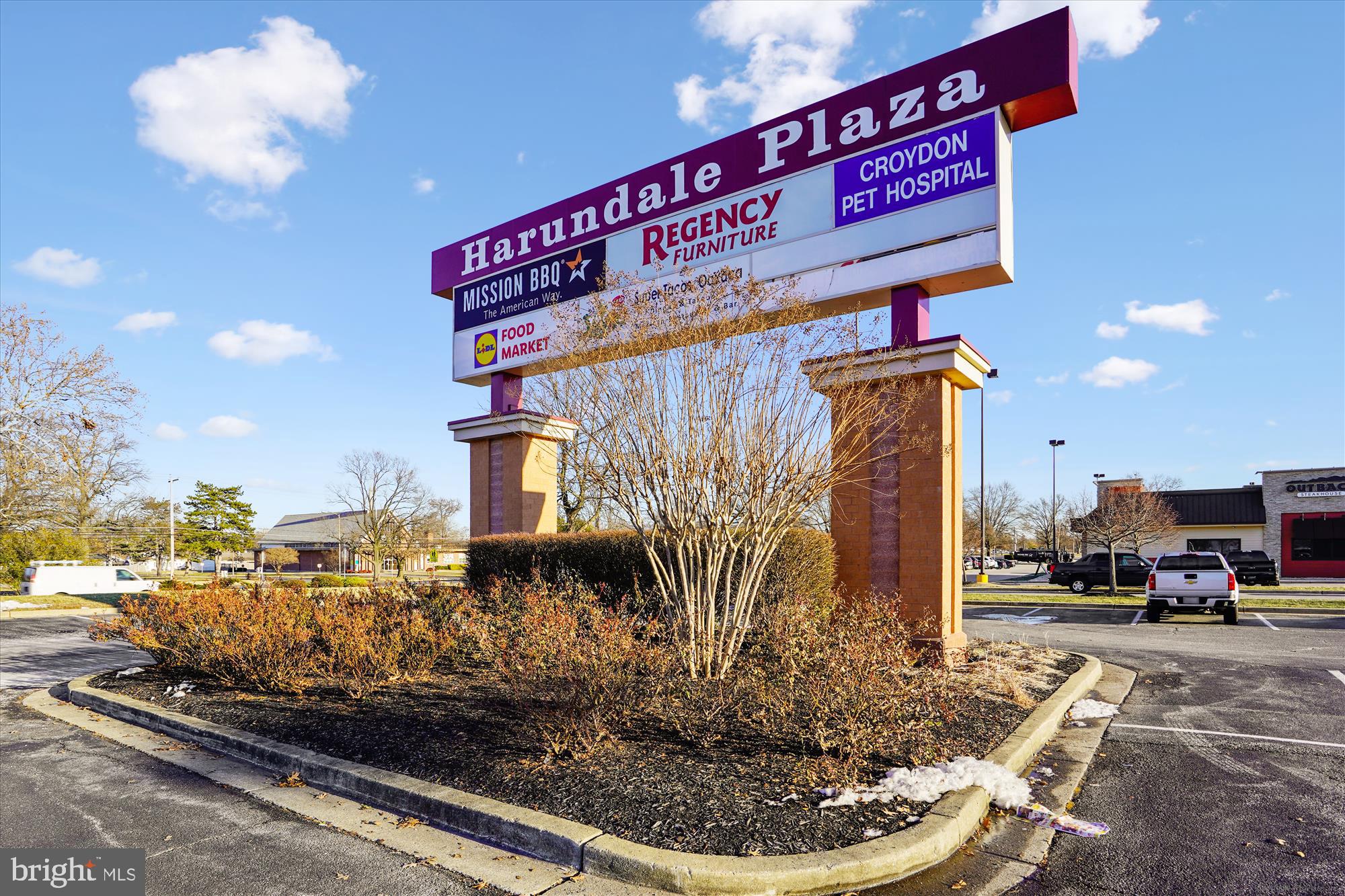 OAKRIDGE - Residential