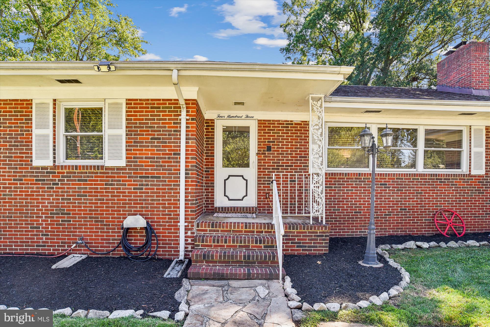 OAKRIDGE - Residential