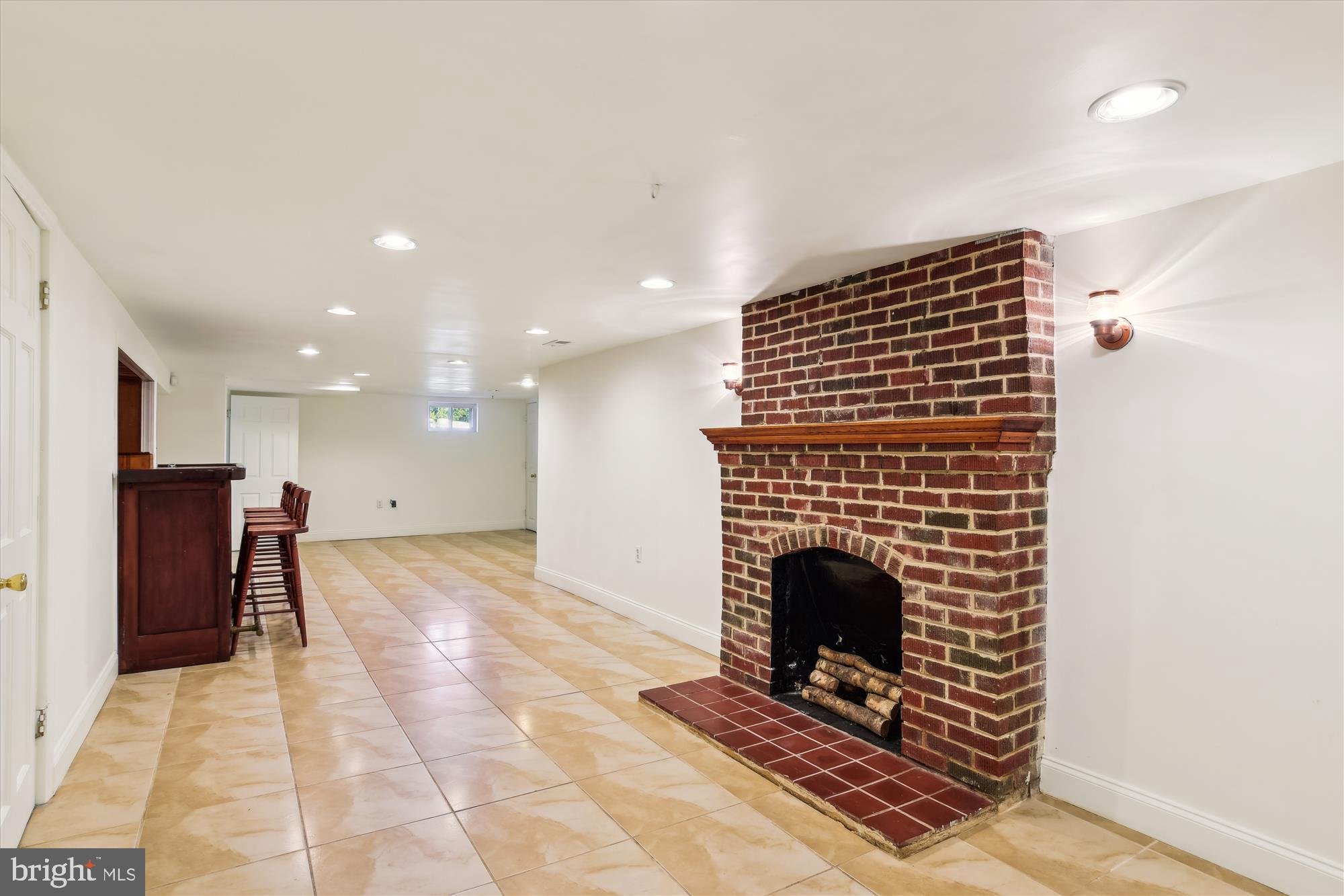 OAKRIDGE - Residential