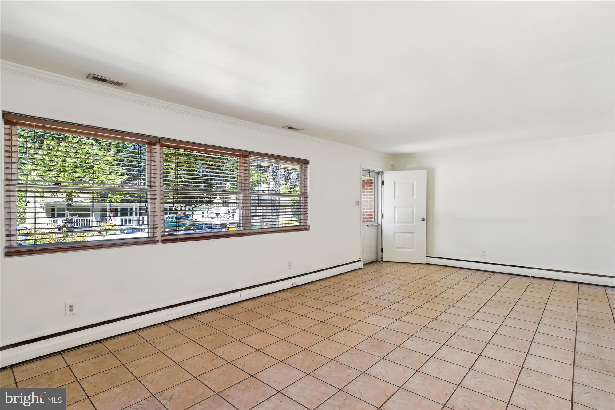 OAKRIDGE - Residential