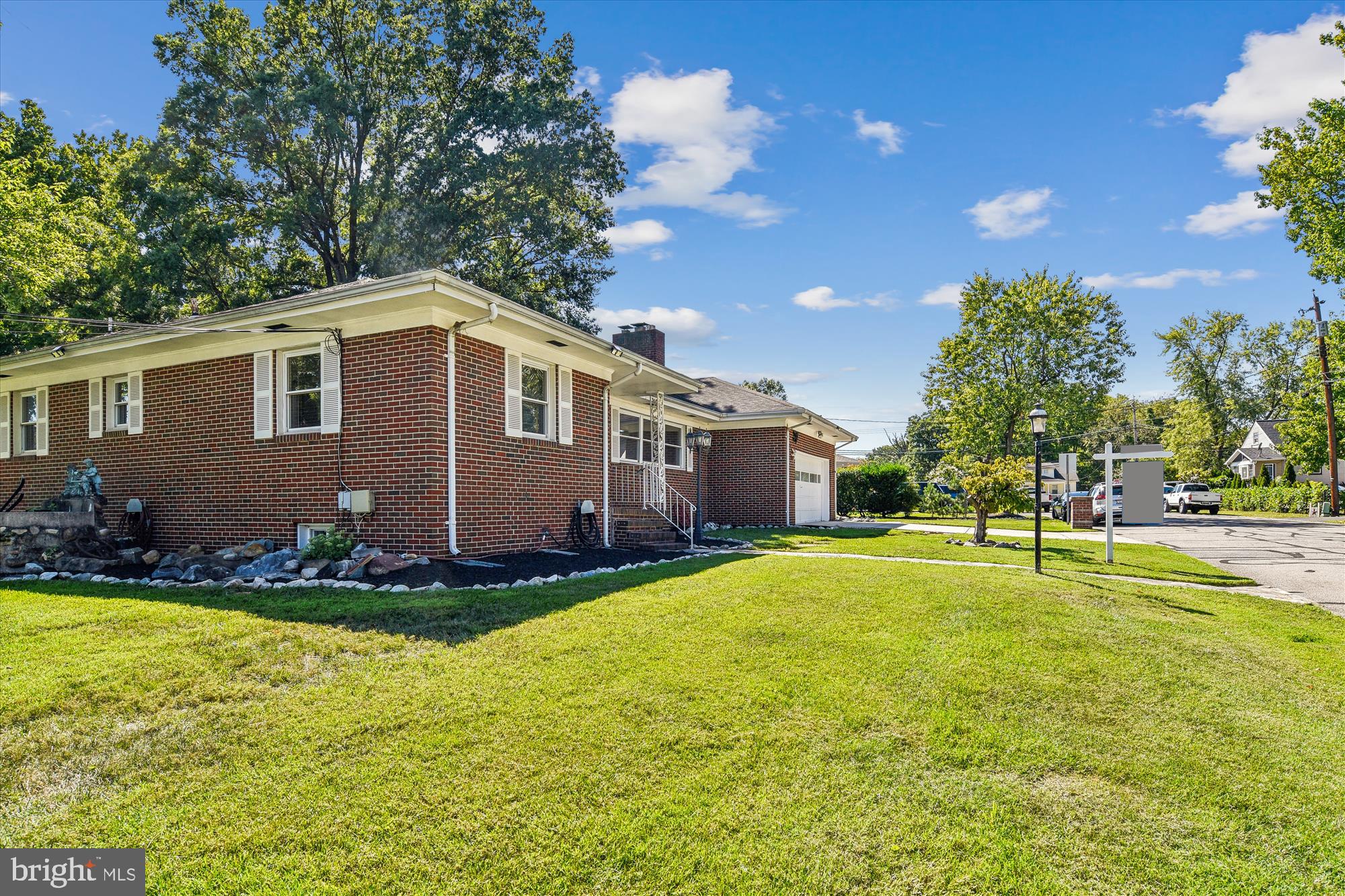 OAKRIDGE - Residential