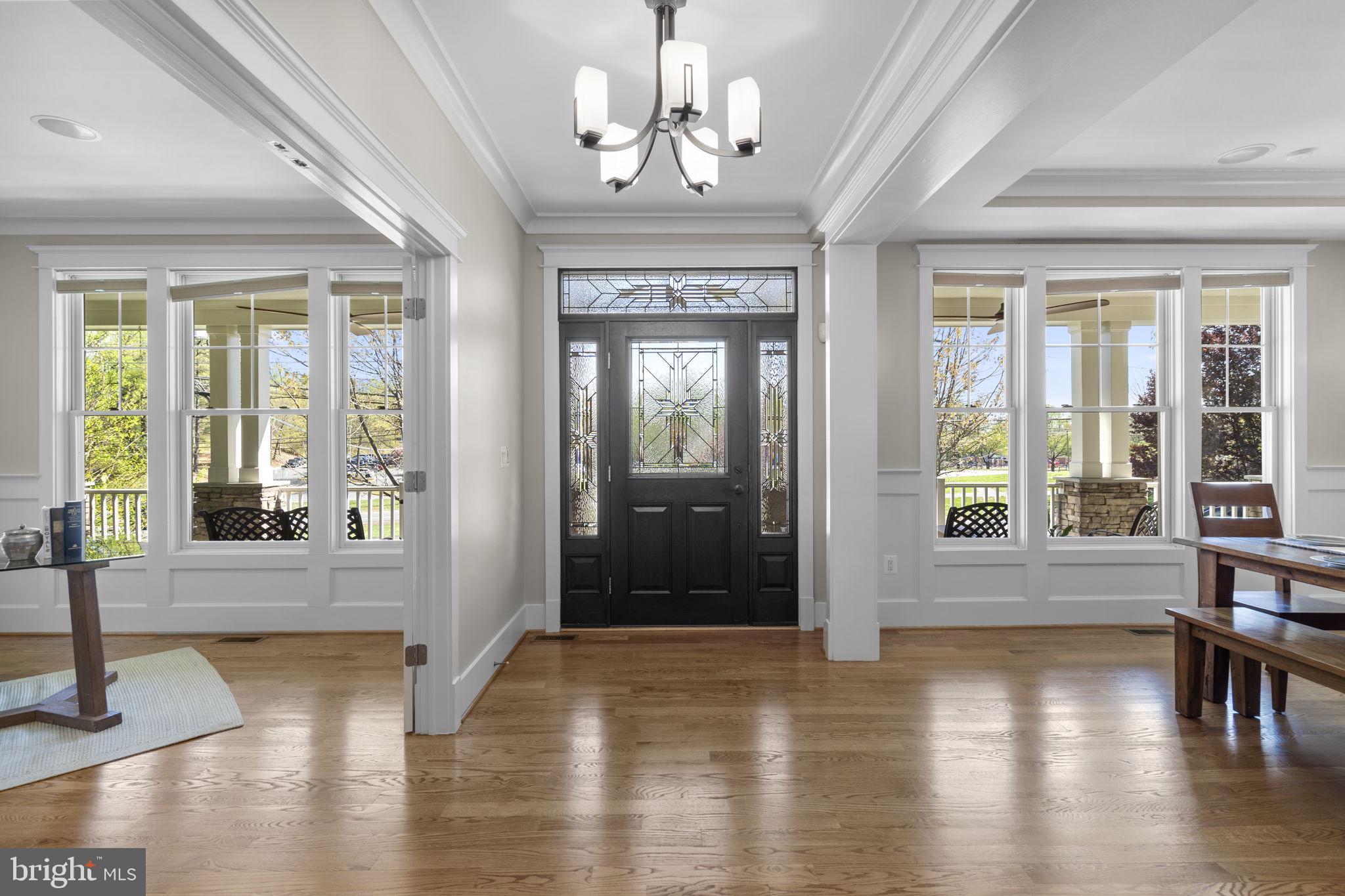 DUNN LORING - Residential