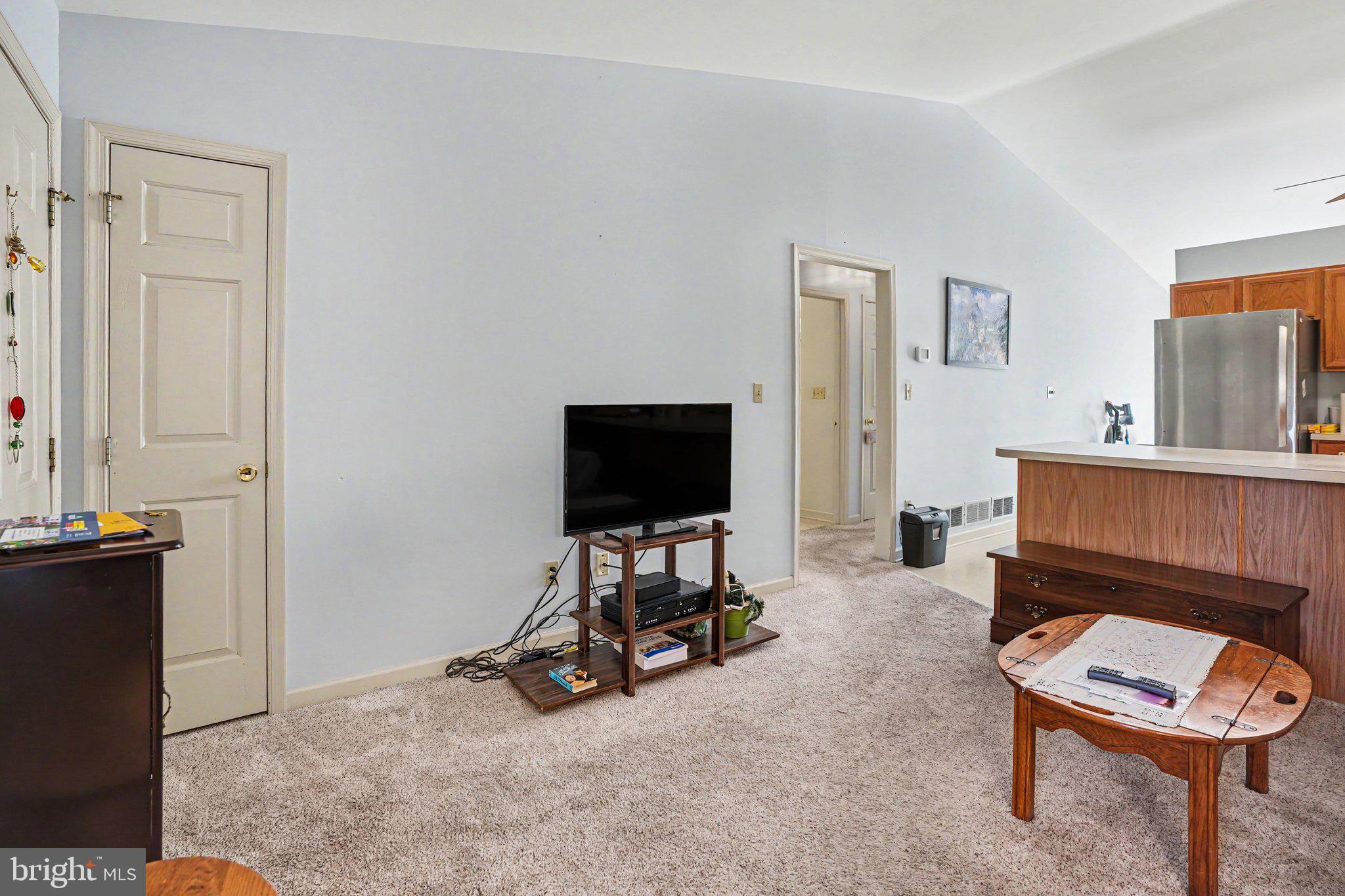 1208 PROGRESS ROAD