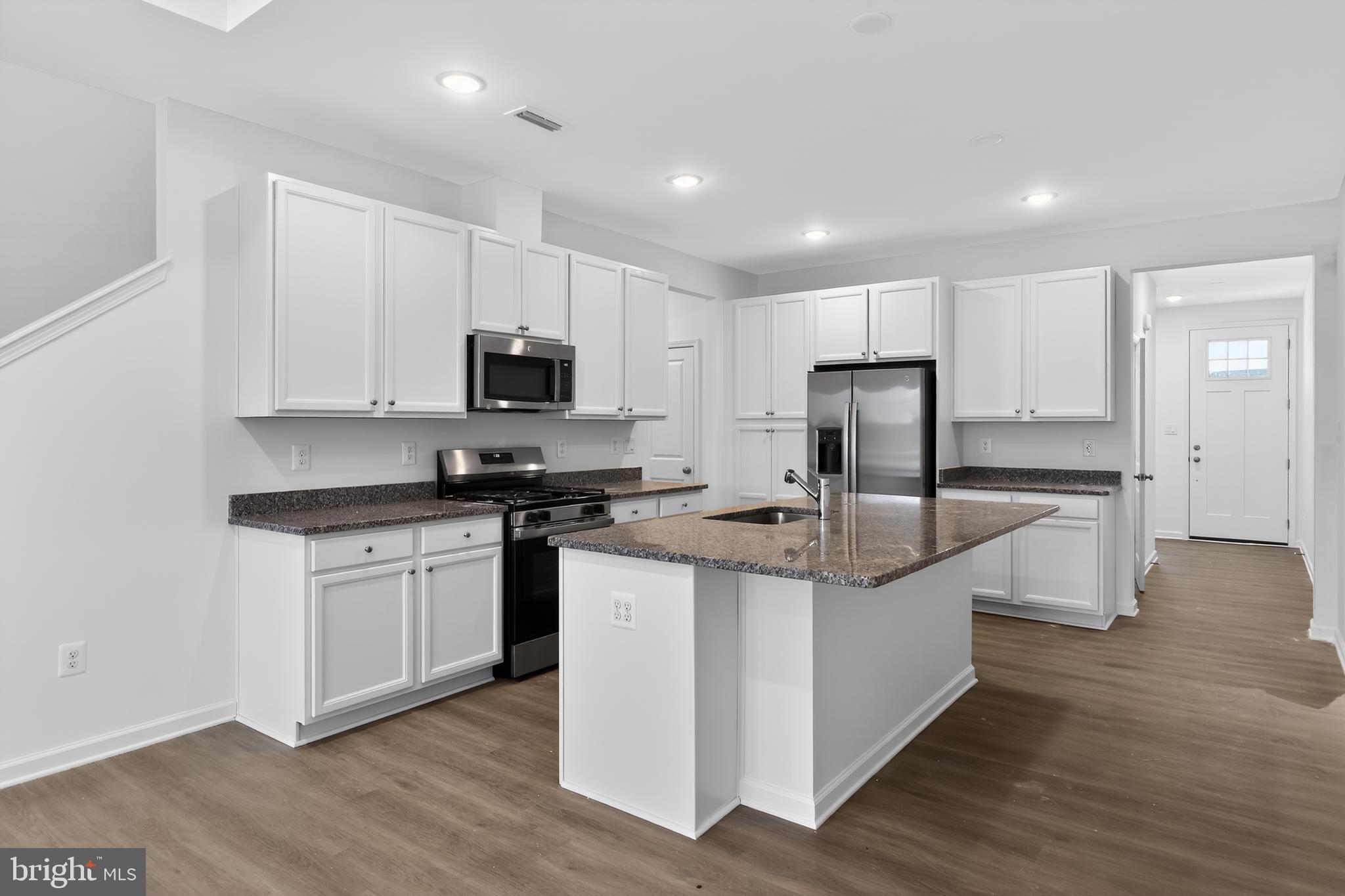 20531 SPYGLASS CIRCLE