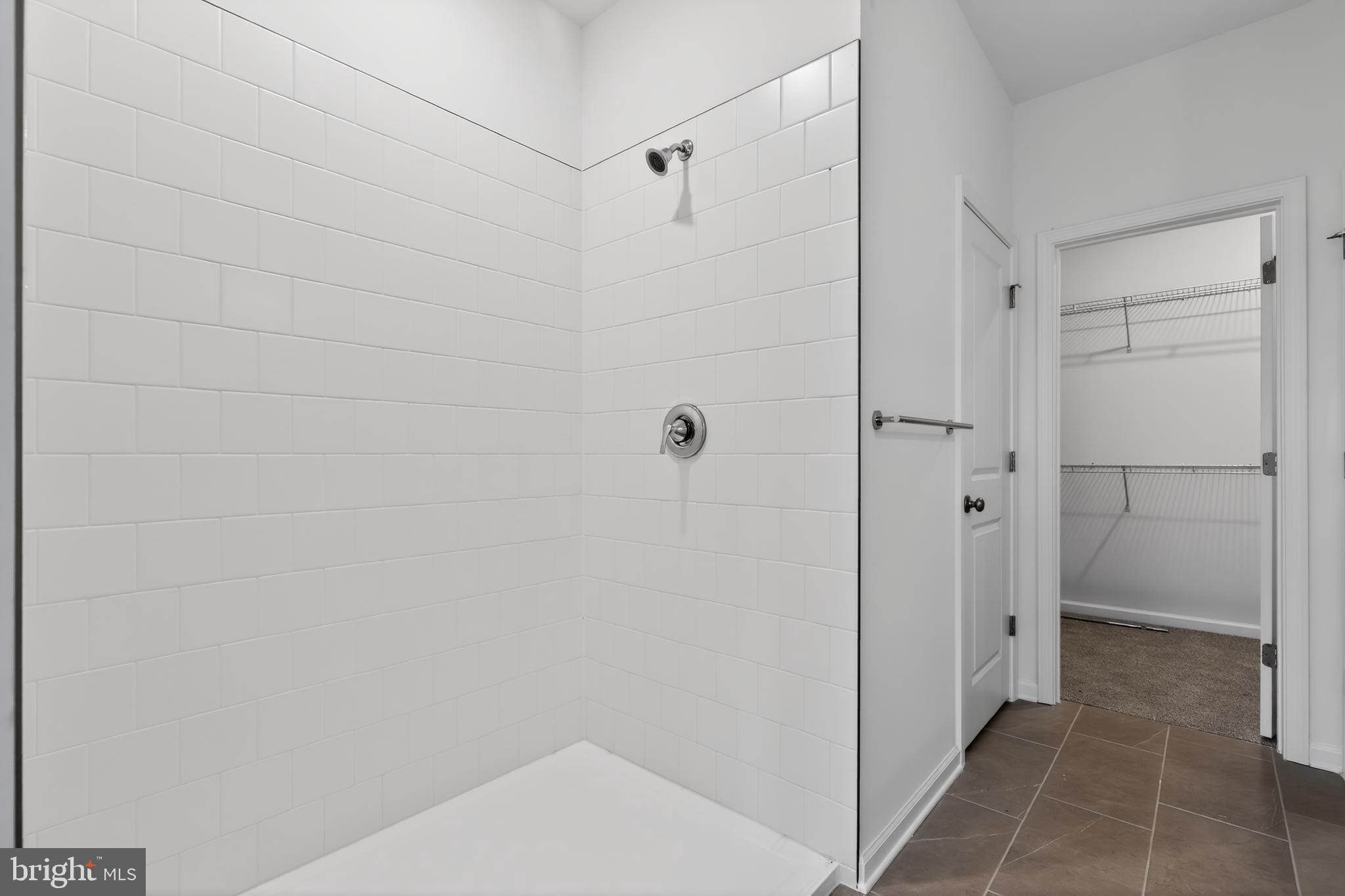 ADMIRAL'S LANDING - Residential