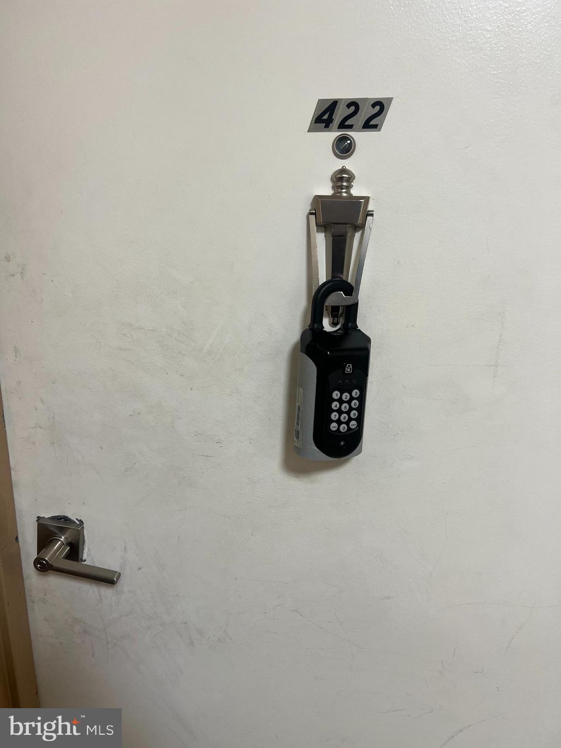 PRESIDENTIAL - Residential