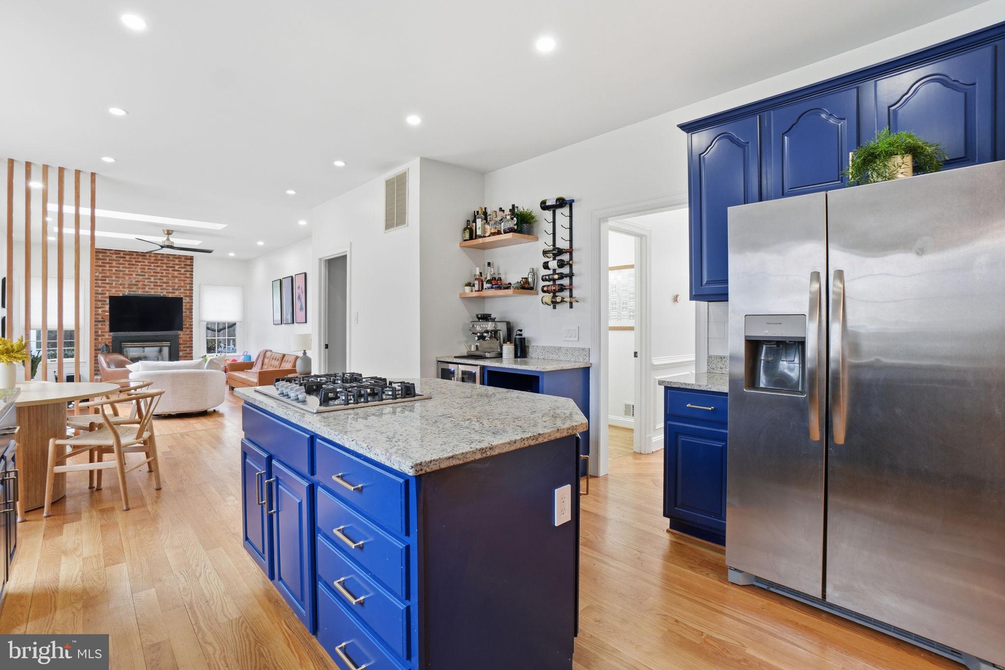 FAIRFAX PARK - Residential