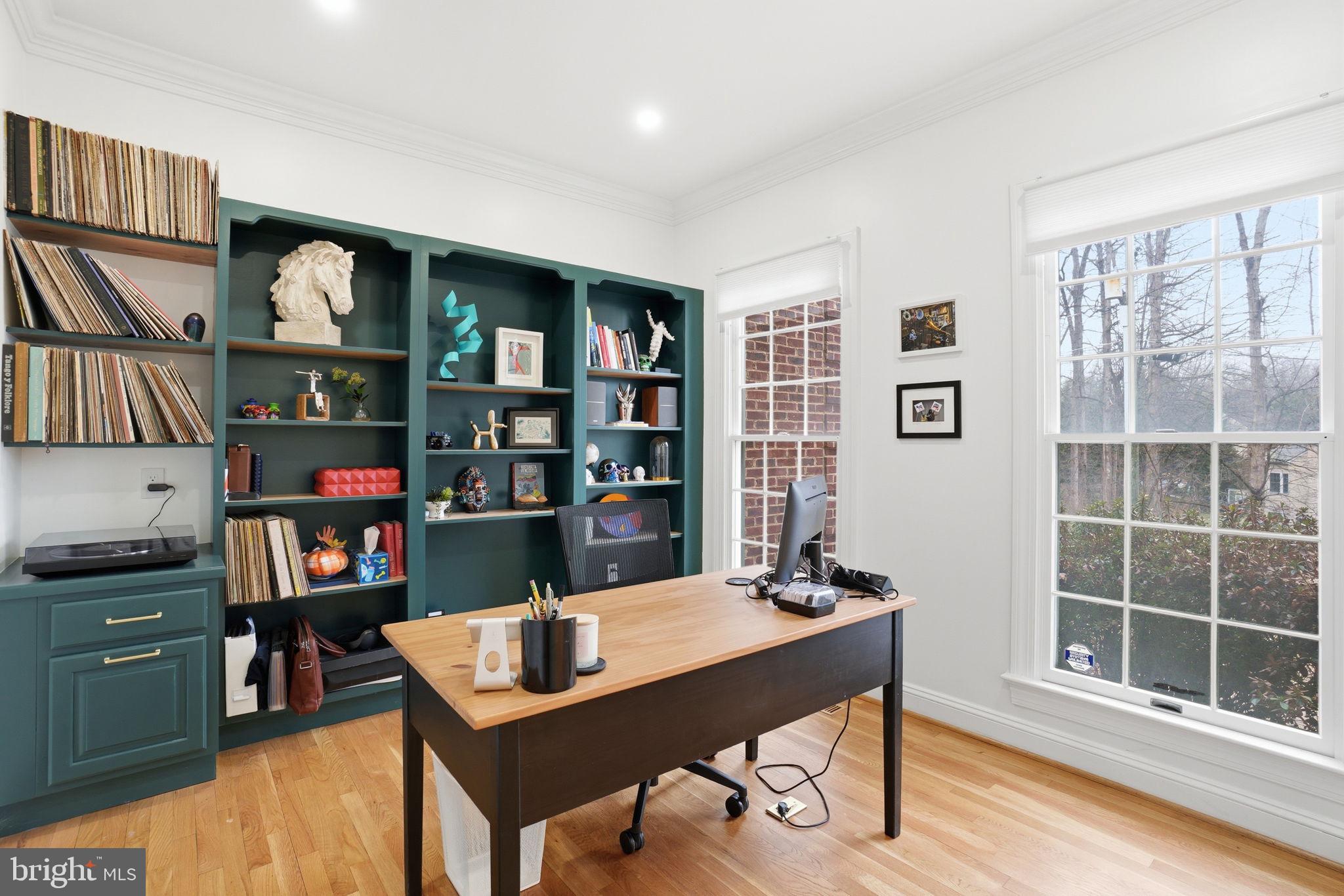 FAIRFAX PARK - Residential