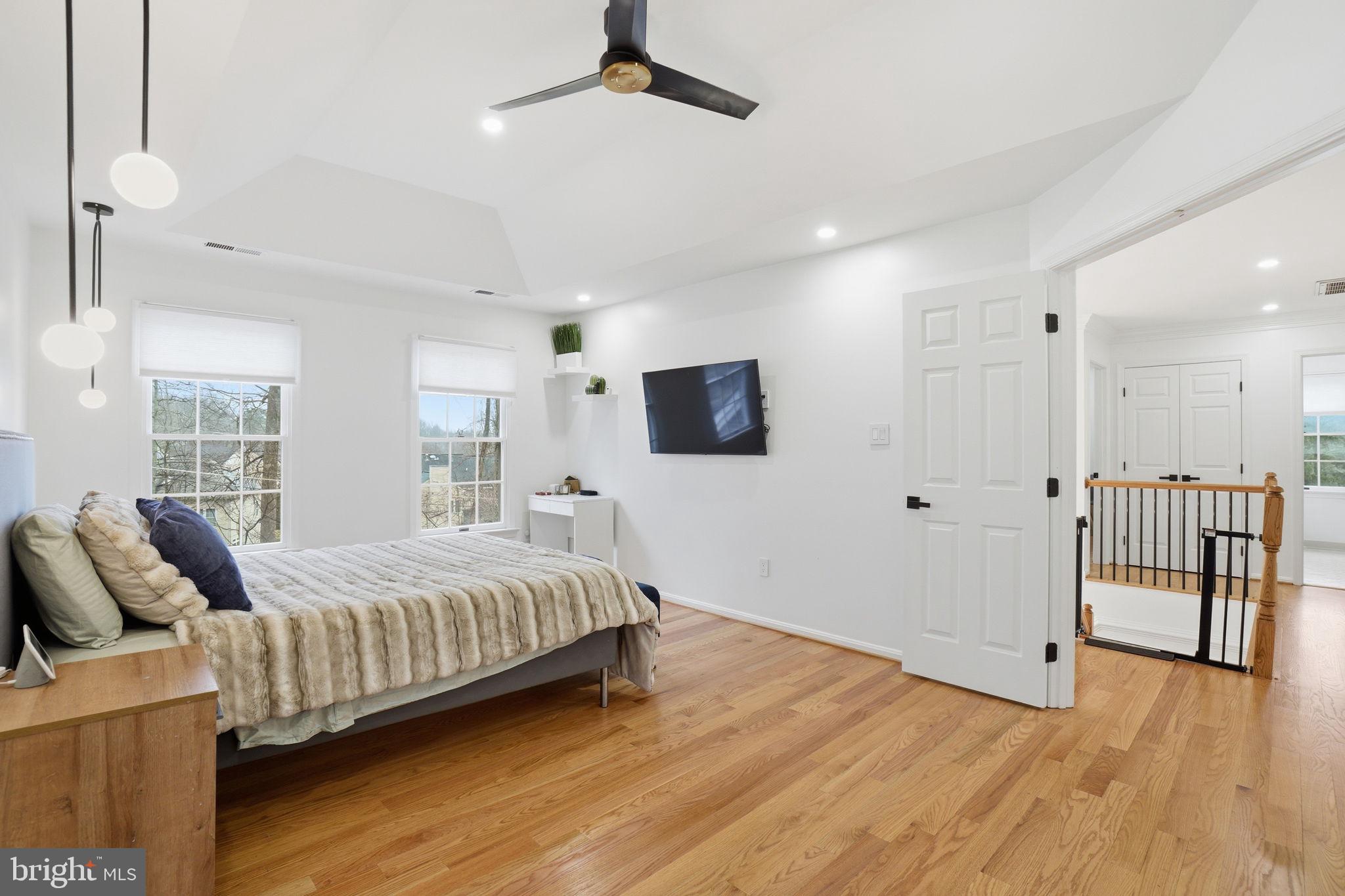 FAIRFAX PARK - Residential