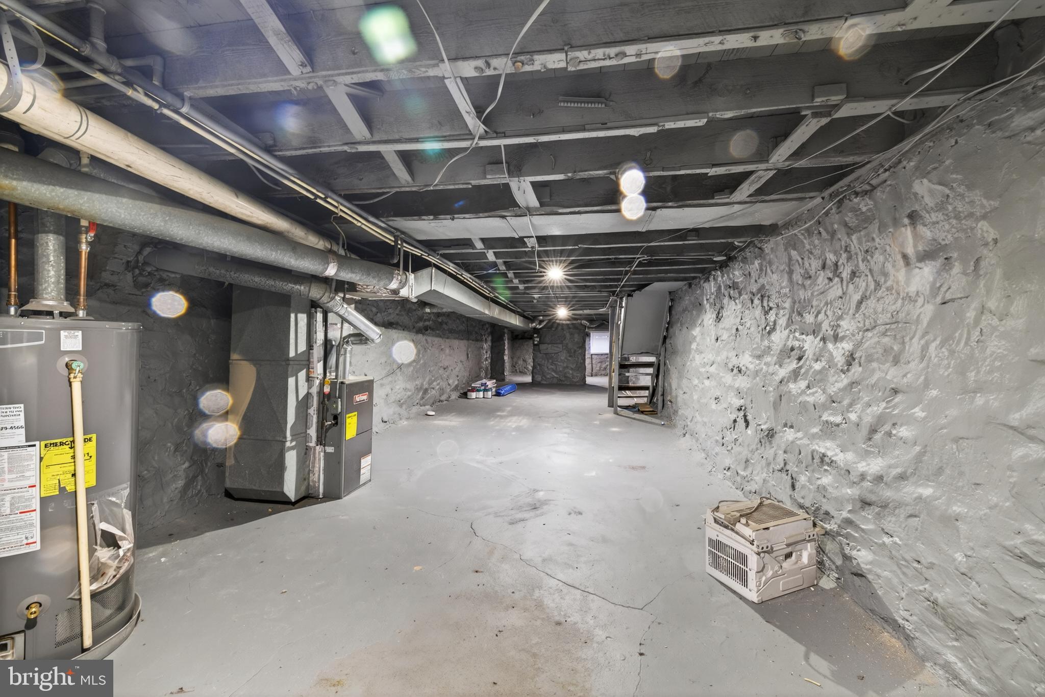 WEST BALTIMORE - Residential