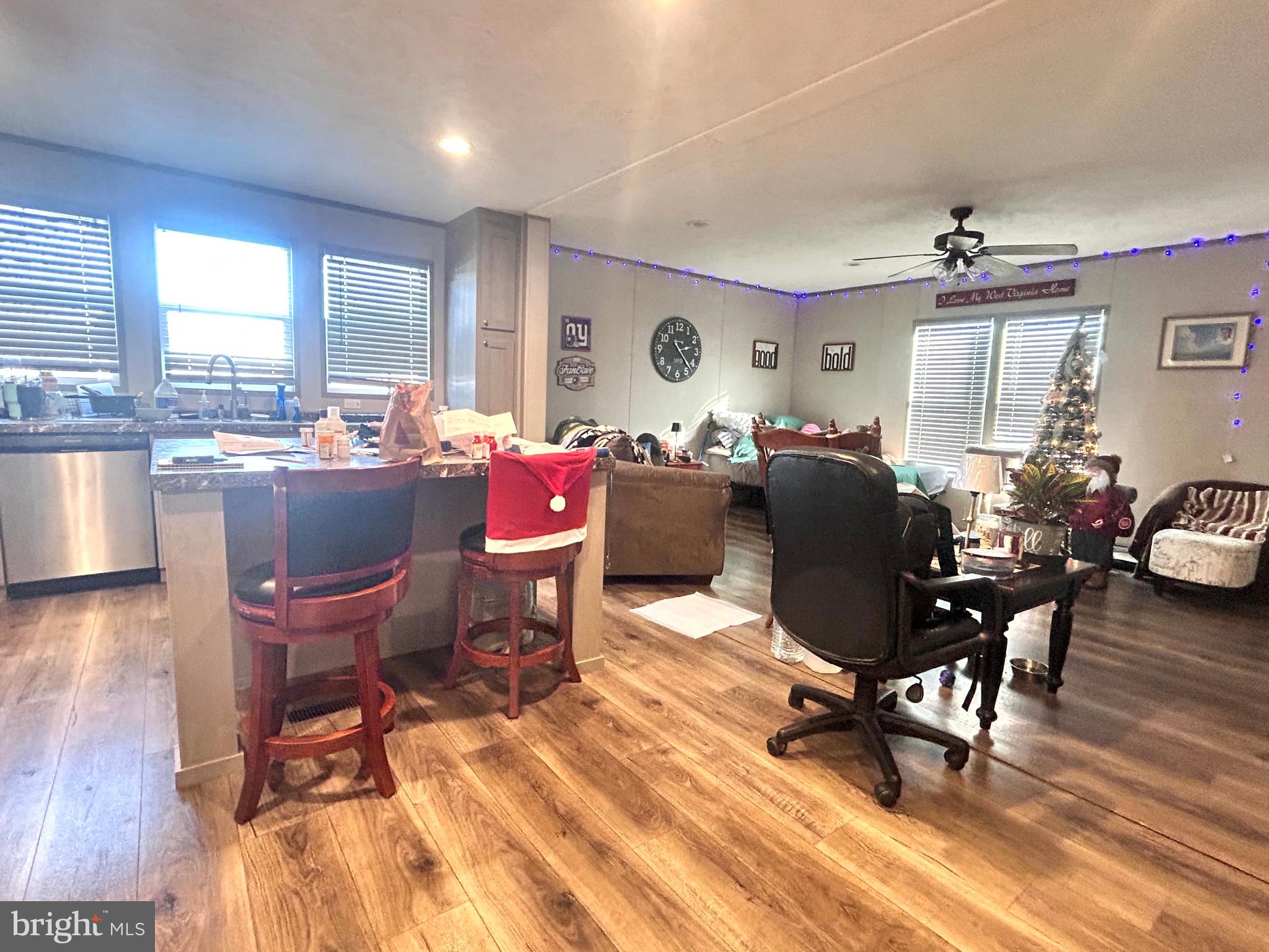 PLEASANT VIEW - Residential