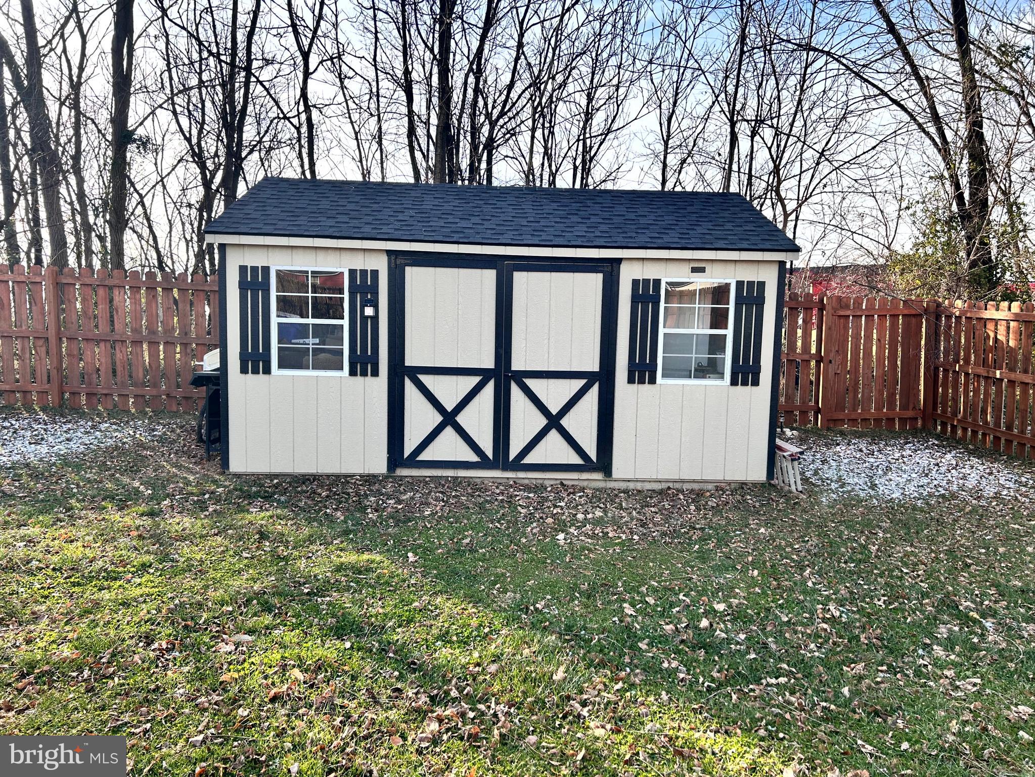 PLEASANT VIEW - Residential