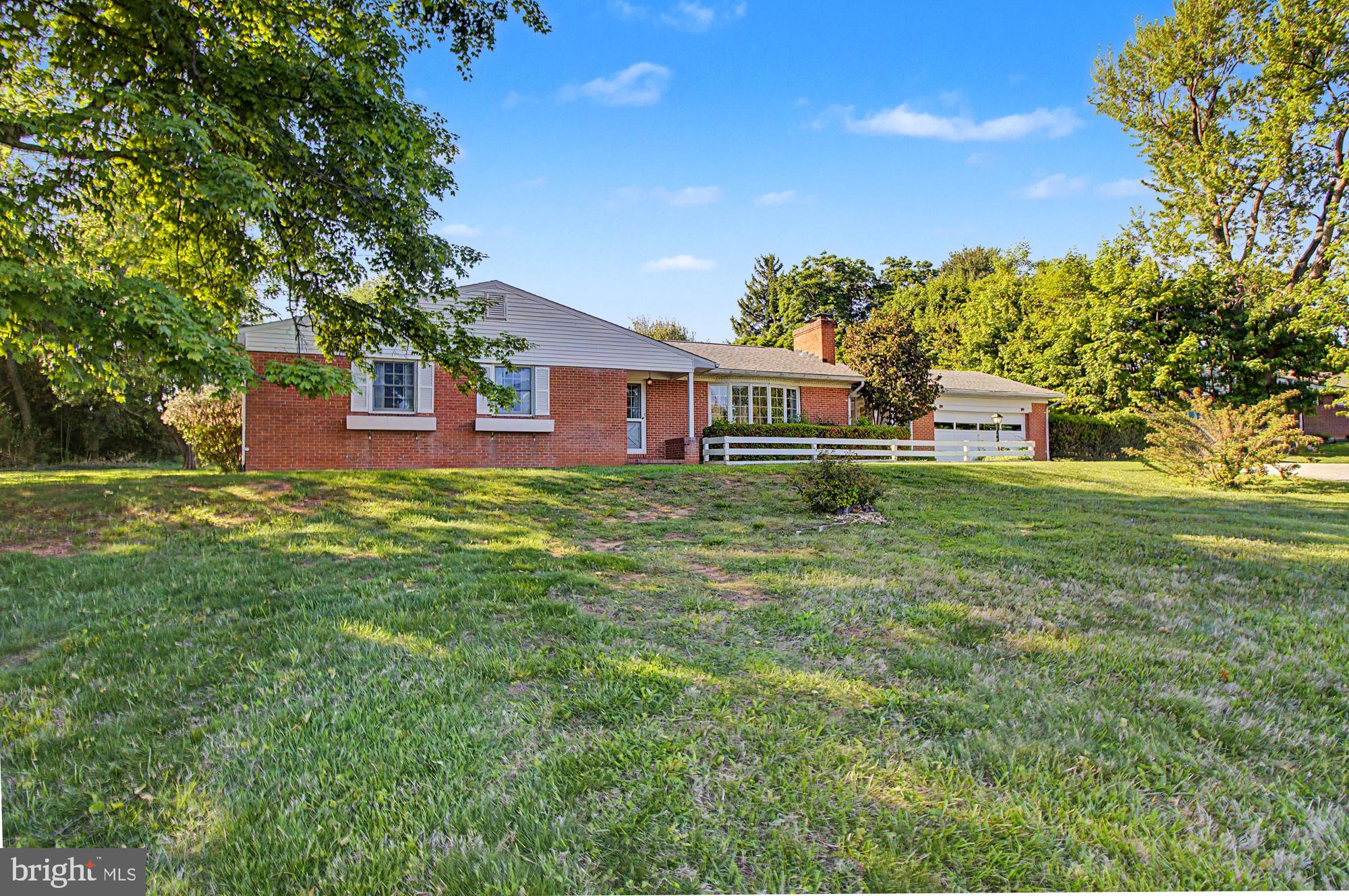 CARROLL MANOR - Residential