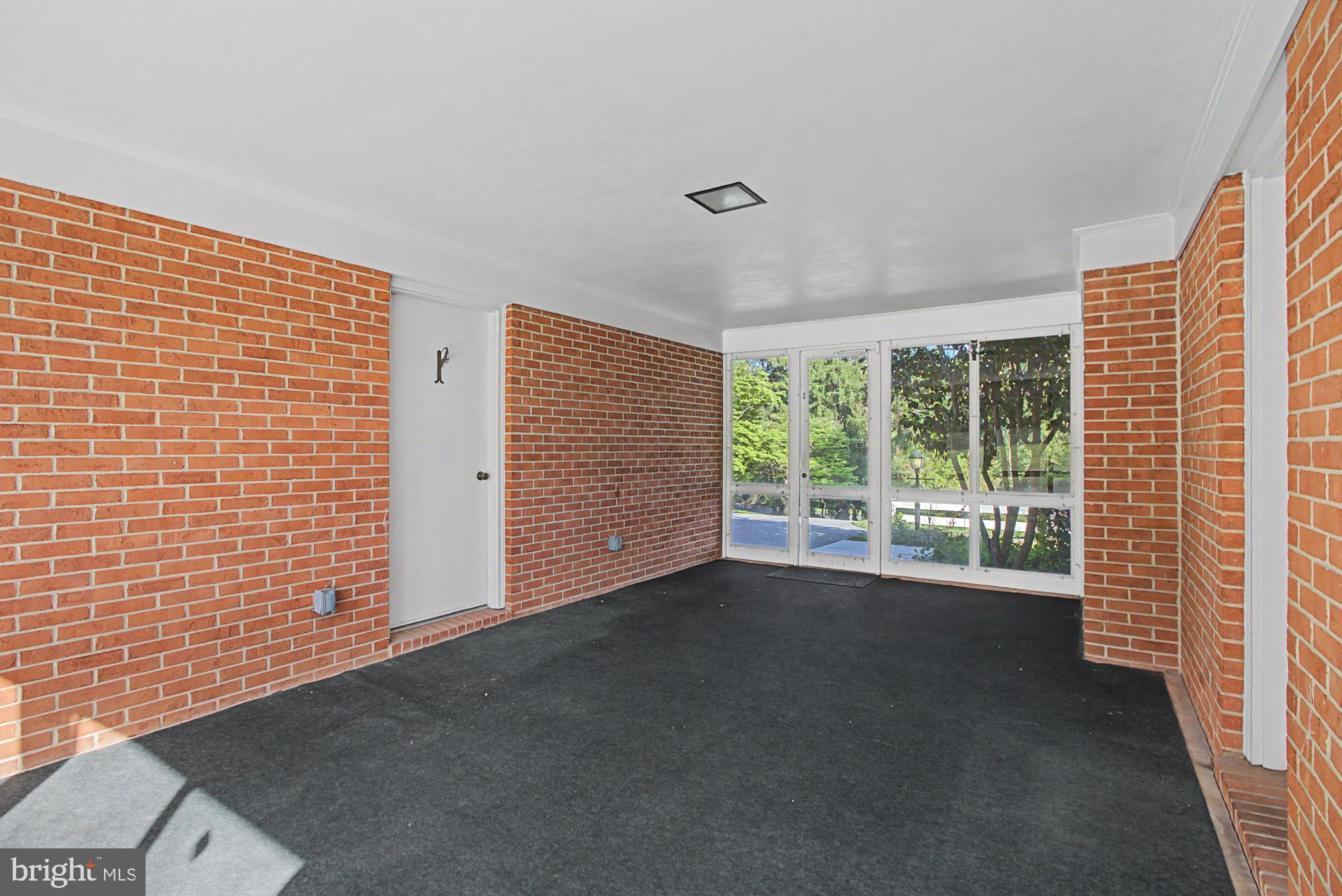 CARROLL MANOR - Residential