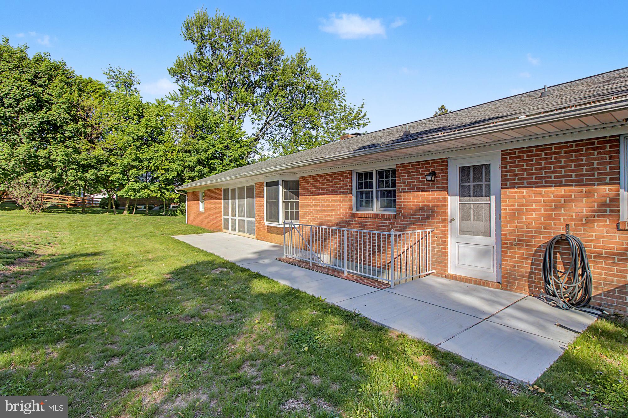 CARROLL MANOR - Residential