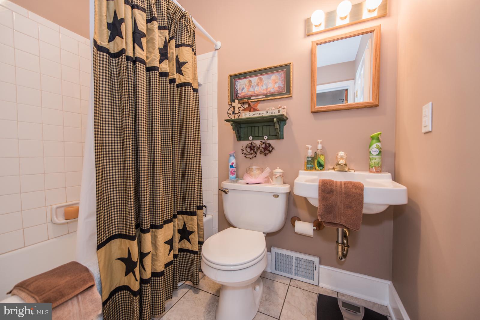 LEE HTS - Residential