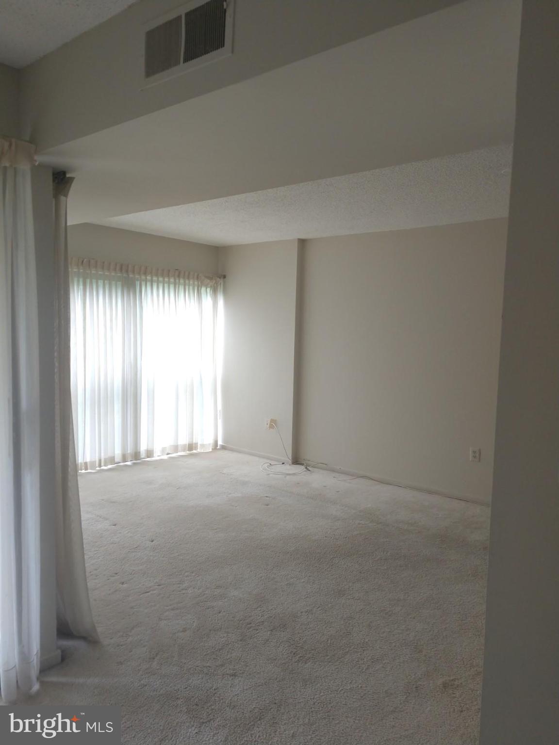 ROSSMOOR MUTUAL 22 CODM - Residential Lease