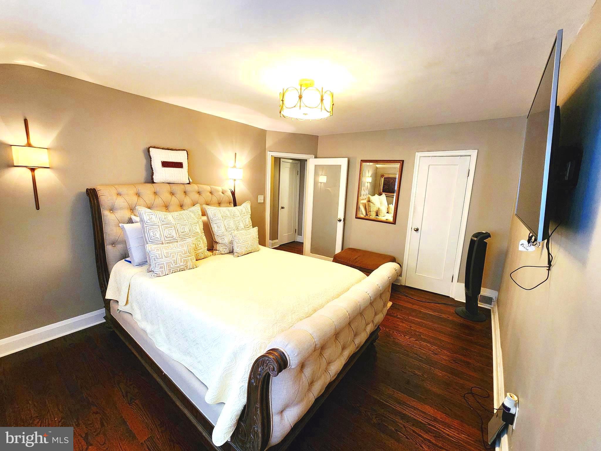 NORTHWOOD - Residential